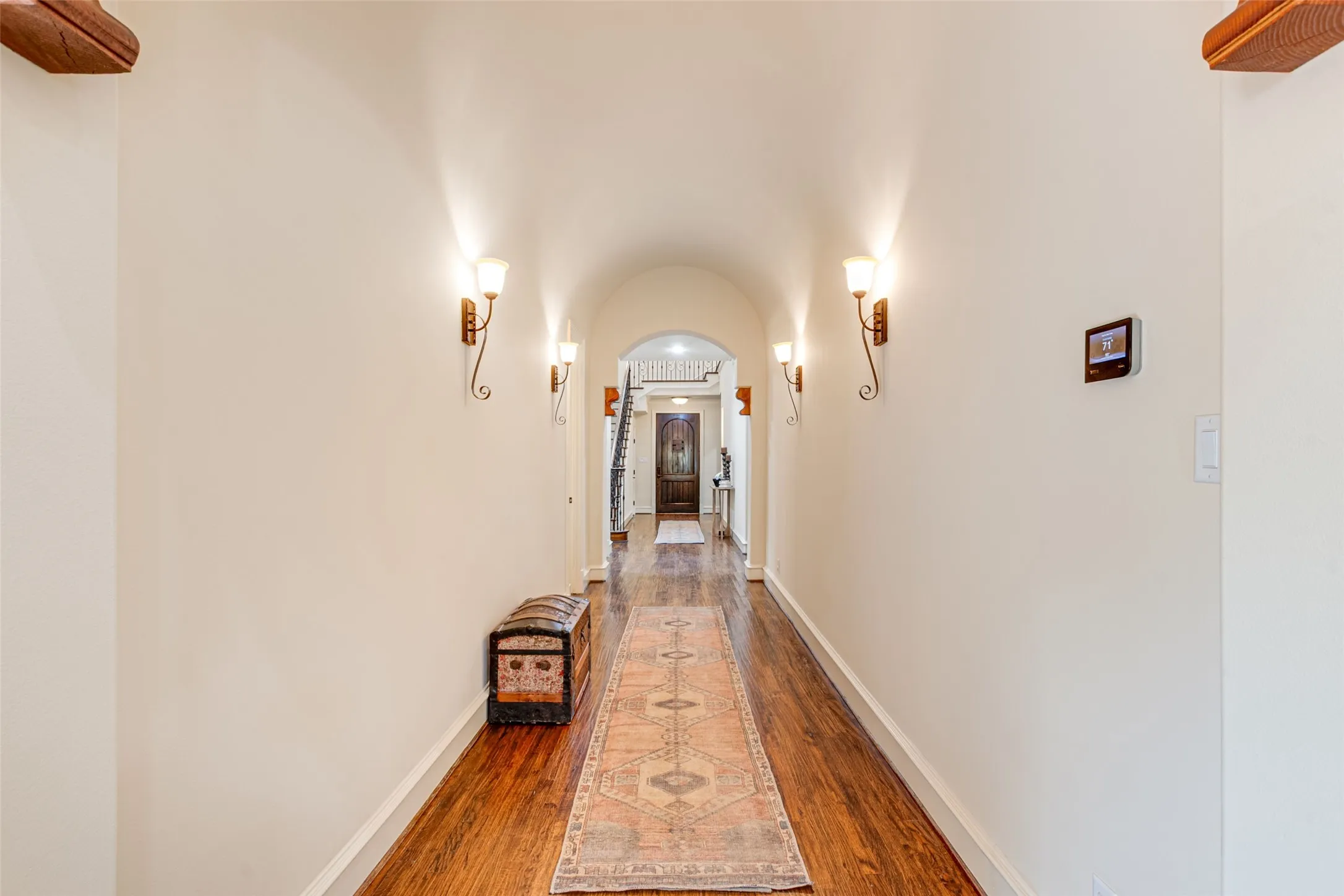 Single Family Residence For Sale in Tarrant County , 1213 Virginia Place, Fort Worth, Texas 76107, 3 Bedroom, 4 Bathroom, 2 Garage spaces, 3,804 Sqft, built in 2006, mls#21405711, Real Estate Agent in Fort Worth, Homes For Sale in Tarrant county, Homes For Sale in Fort Worth, Realtor in Fort Worth Texas, Real Estate Brokerage Independent Realty Texas, Luminita Cordes Realtor
