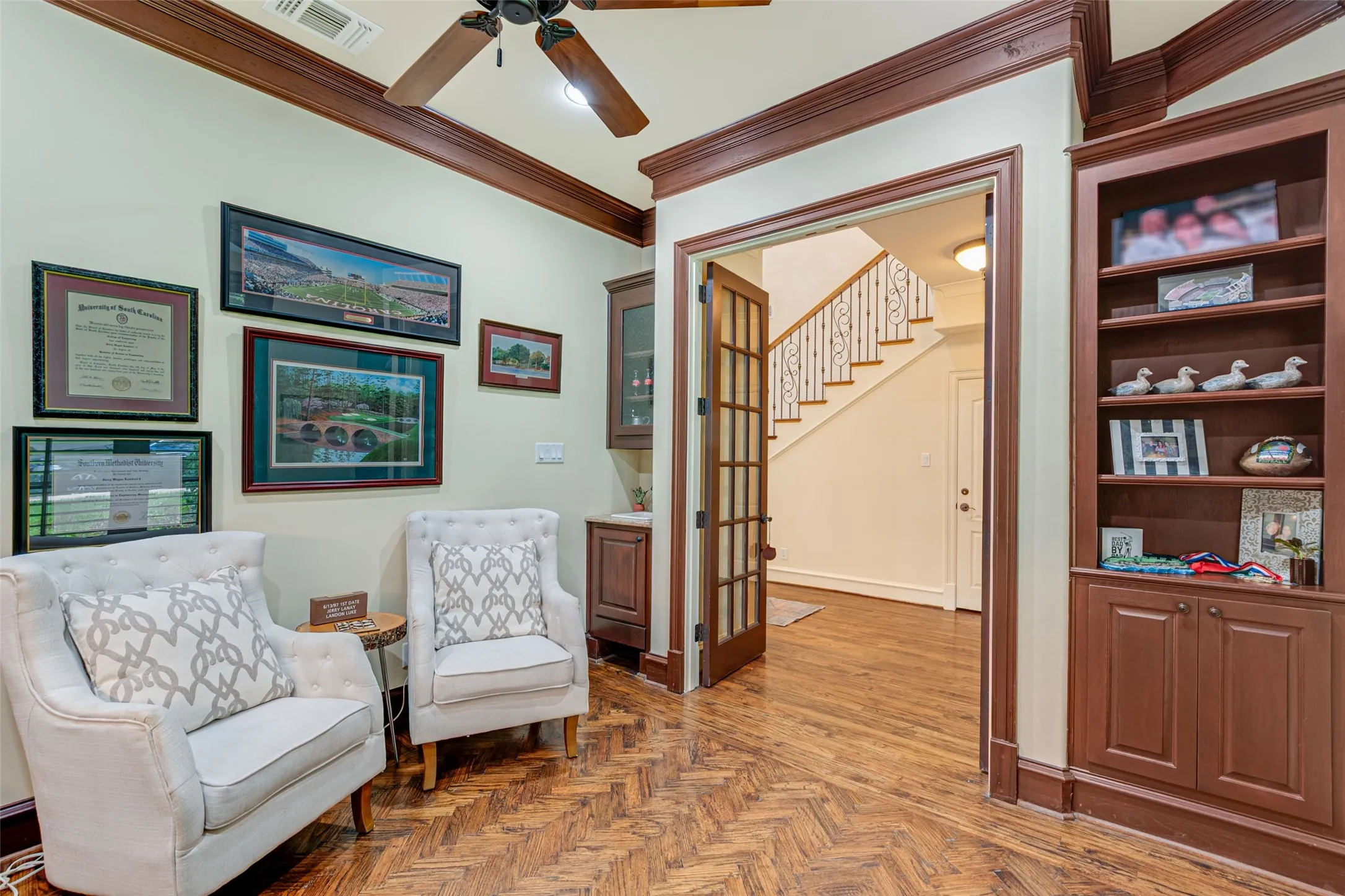 Single Family Residence For Sale in Tarrant County , 1213 Virginia Place, Fort Worth, Texas 76107, 3 Bedroom, 4 Bathroom, 2 Garage spaces, 3,804 Sqft, built in 2006, mls#21405711, Real Estate Agent in Fort Worth, Homes For Sale in Tarrant county, Homes For Sale in Fort Worth, Realtor in Fort Worth Texas, Real Estate Brokerage Independent Realty Texas, Luminita Cordes Realtor