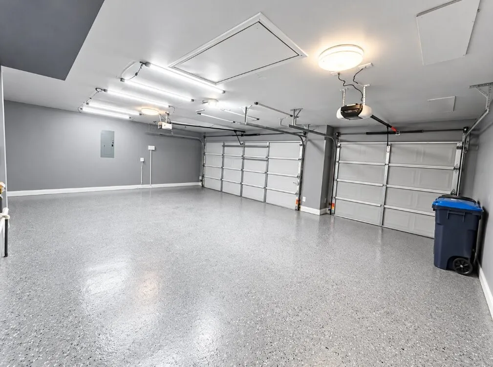 Single Family Residence For Rent in Tarrant County , 5805 Ozark Drive, Fort Worth, Texas 76131, 4 Bedroom, 2 Bathroom, 3 Garage spaces, 2,360 Sqft, built in 2003, mls#21409696, Real Estate Agent in Fort Worth, Homes For Rent in Tarrant county, Homes For Rent in Fort Worth, Realtor in Fort Worth Texas, Real Estate Brokerage Independent Realty Texas, Luminita Cordes Realtor