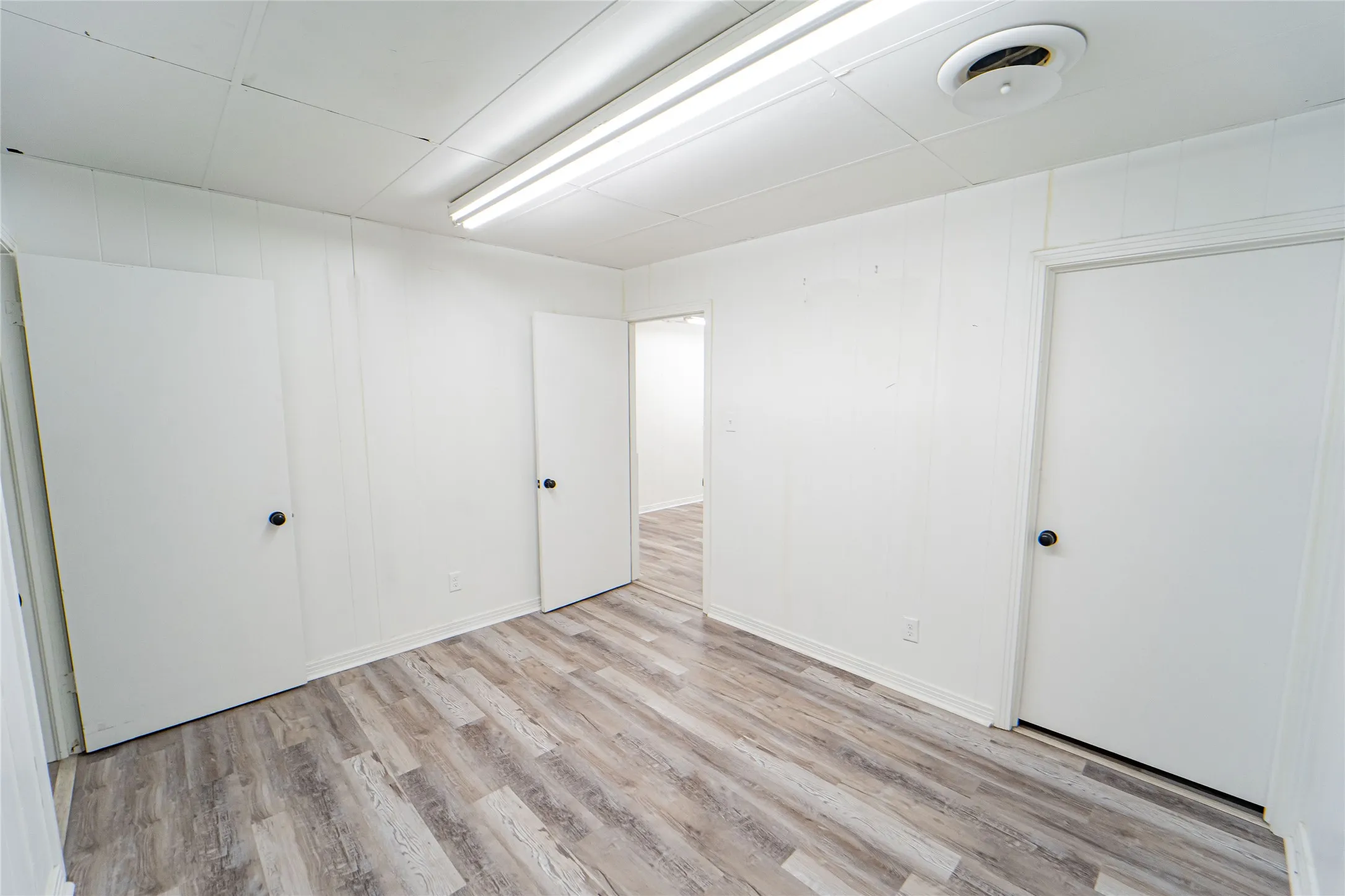 Office For Rent in Stephens County , 225 W Walker, Breckenridge, Texas 76424, 0, 0, Garage spaces, 0 Sqft, built in 0, mls#21406868, Real Estate Agent in Breckenridge, Homes For Rent in Stephens county, Homes For Rent in Breckenridge, Realtor in Breckenridge Texas, Real Estate Brokerage Independent Realty Texas, Luminita Cordes Realtor