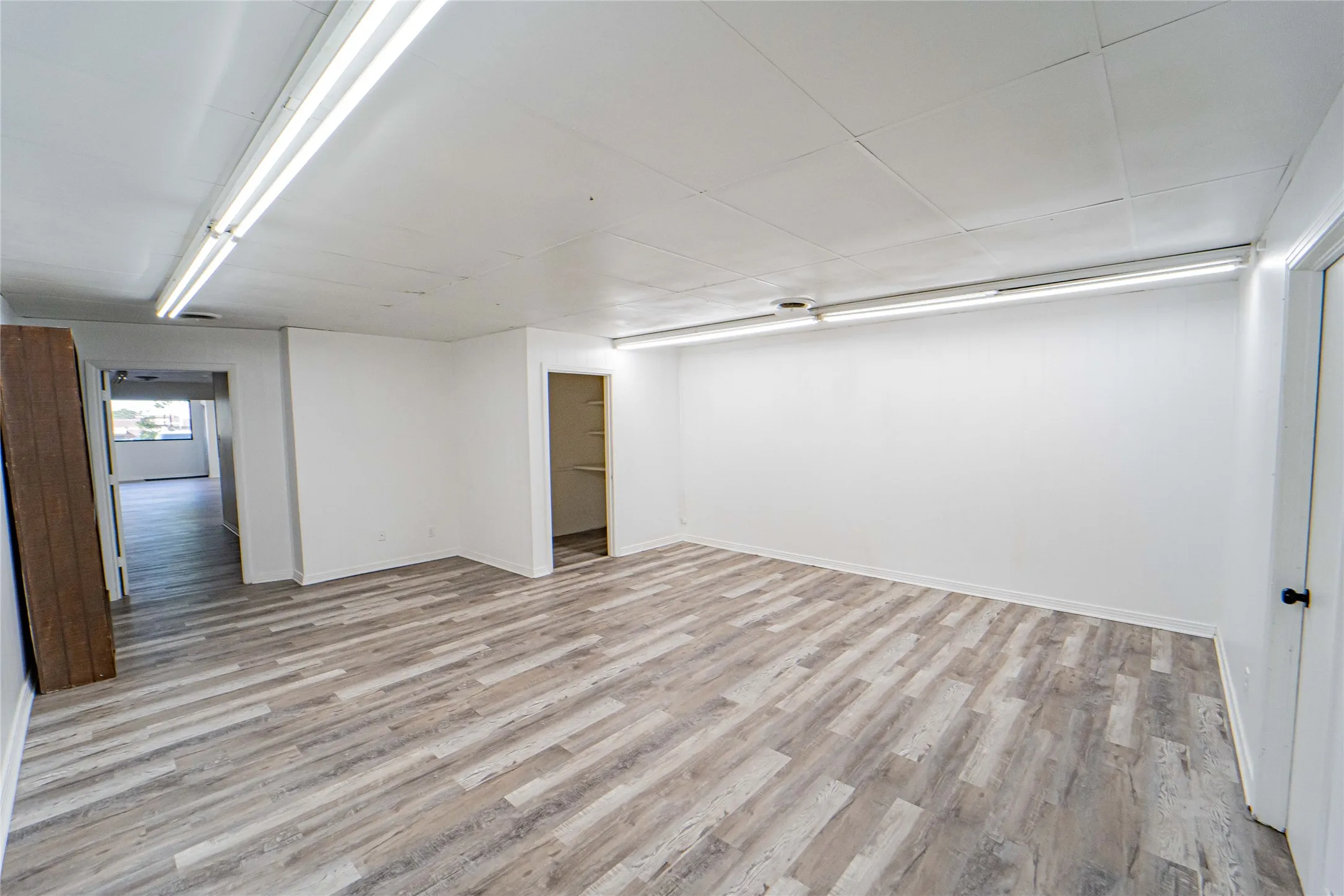Office For Rent in Stephens County , 225 W Walker, Breckenridge, Texas 76424, 0, 0, Garage spaces, 0 Sqft, built in 0, mls#21406868, Real Estate Agent in Breckenridge, Homes For Rent in Stephens county, Homes For Rent in Breckenridge, Realtor in Breckenridge Texas, Real Estate Brokerage Independent Realty Texas, Luminita Cordes Realtor