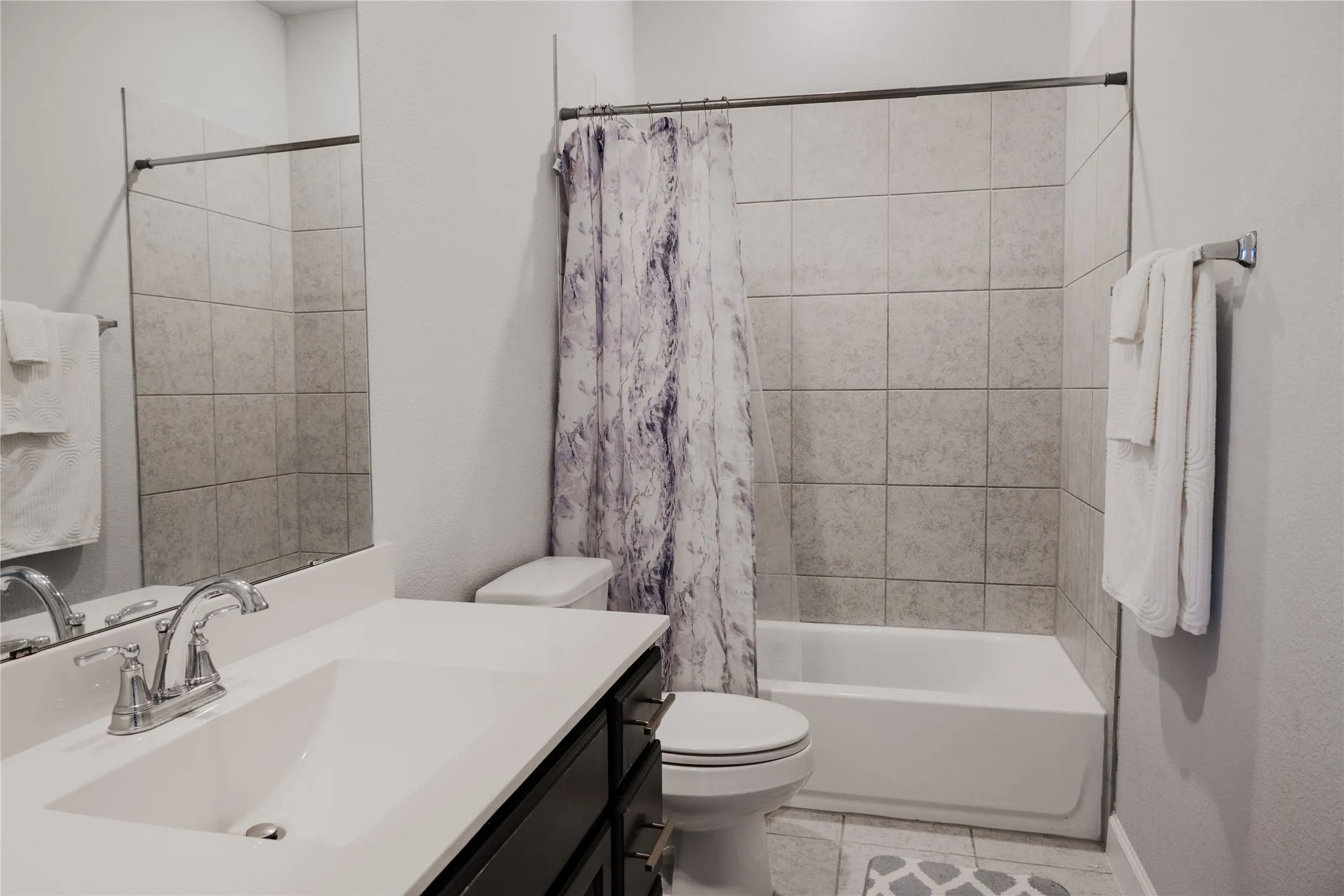 Single Family Residence For Rent in Rockwall County , 1327 Arezzo Lane, Mclendon Chisholm, Texas 75032, 5 Bedroom, 4 Bathroom, 3 Garage spaces, 4,206 Sqft, built in 2020, mls#21409713, Real Estate Agent in Mclendon Chisholm, Homes For Rent in Rockwall county, Homes For Rent in Mclendon Chisholm, Realtor in Mclendon Chisholm Texas, Real Estate Brokerage Independent Realty Texas, Luminita Cordes Realtor