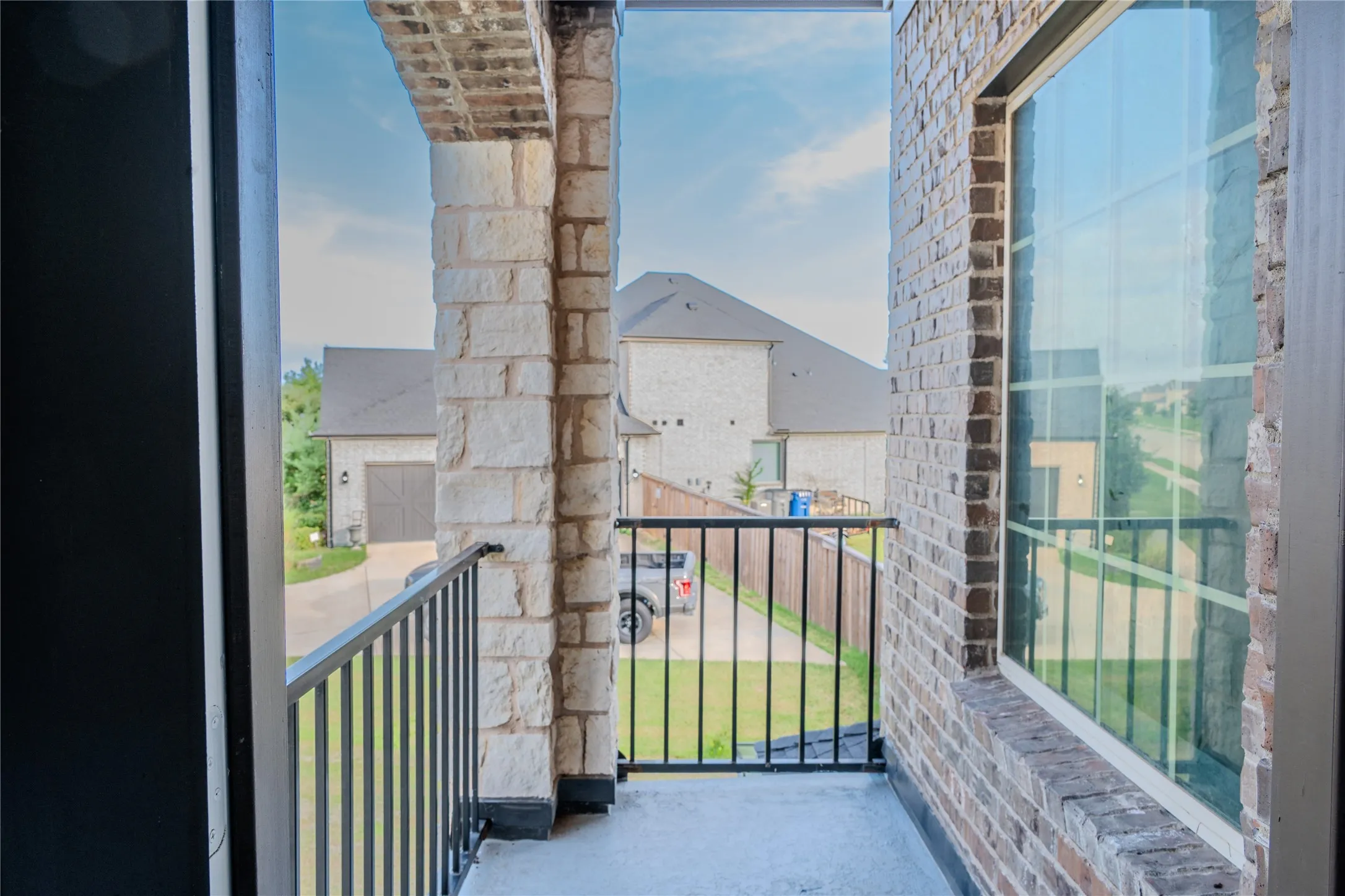 Single Family Residence For Rent in Rockwall County , 1327 Arezzo Lane, Mclendon Chisholm, Texas 75032, 5 Bedroom, 4 Bathroom, 3 Garage spaces, 4,206 Sqft, built in 2020, mls#21409713, Real Estate Agent in Mclendon Chisholm, Homes For Rent in Rockwall county, Homes For Rent in Mclendon Chisholm, Realtor in Mclendon Chisholm Texas, Real Estate Brokerage Independent Realty Texas, Luminita Cordes Realtor