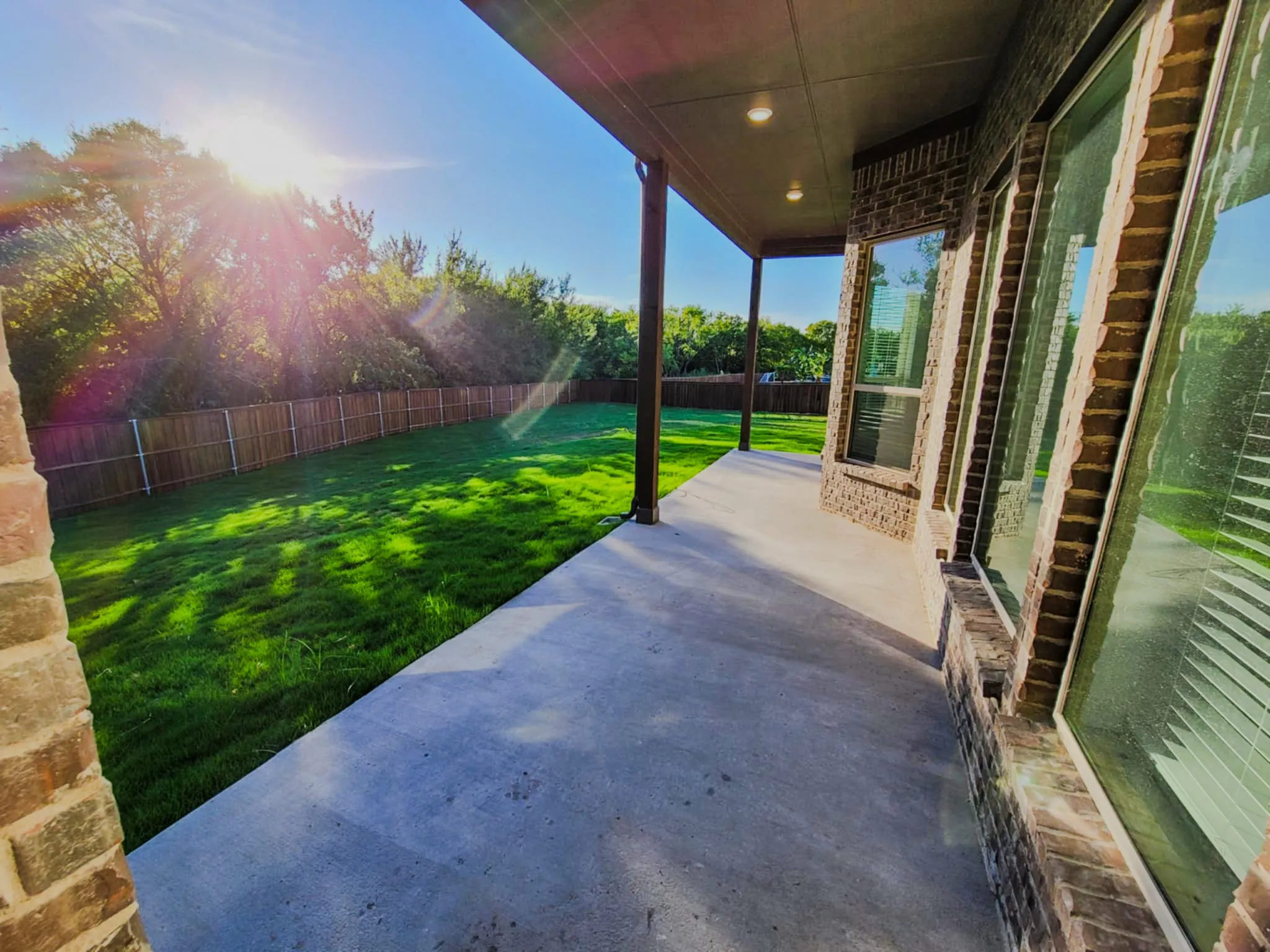 Single Family Residence For Rent in Rockwall County , 1327 Arezzo Lane, Mclendon Chisholm, Texas 75032, 5 Bedroom, 4 Bathroom, 3 Garage spaces, 4,206 Sqft, built in 2020, mls#21409713, Real Estate Agent in Mclendon Chisholm, Homes For Rent in Rockwall county, Homes For Rent in Mclendon Chisholm, Realtor in Mclendon Chisholm Texas, Real Estate Brokerage Independent Realty Texas, Luminita Cordes Realtor