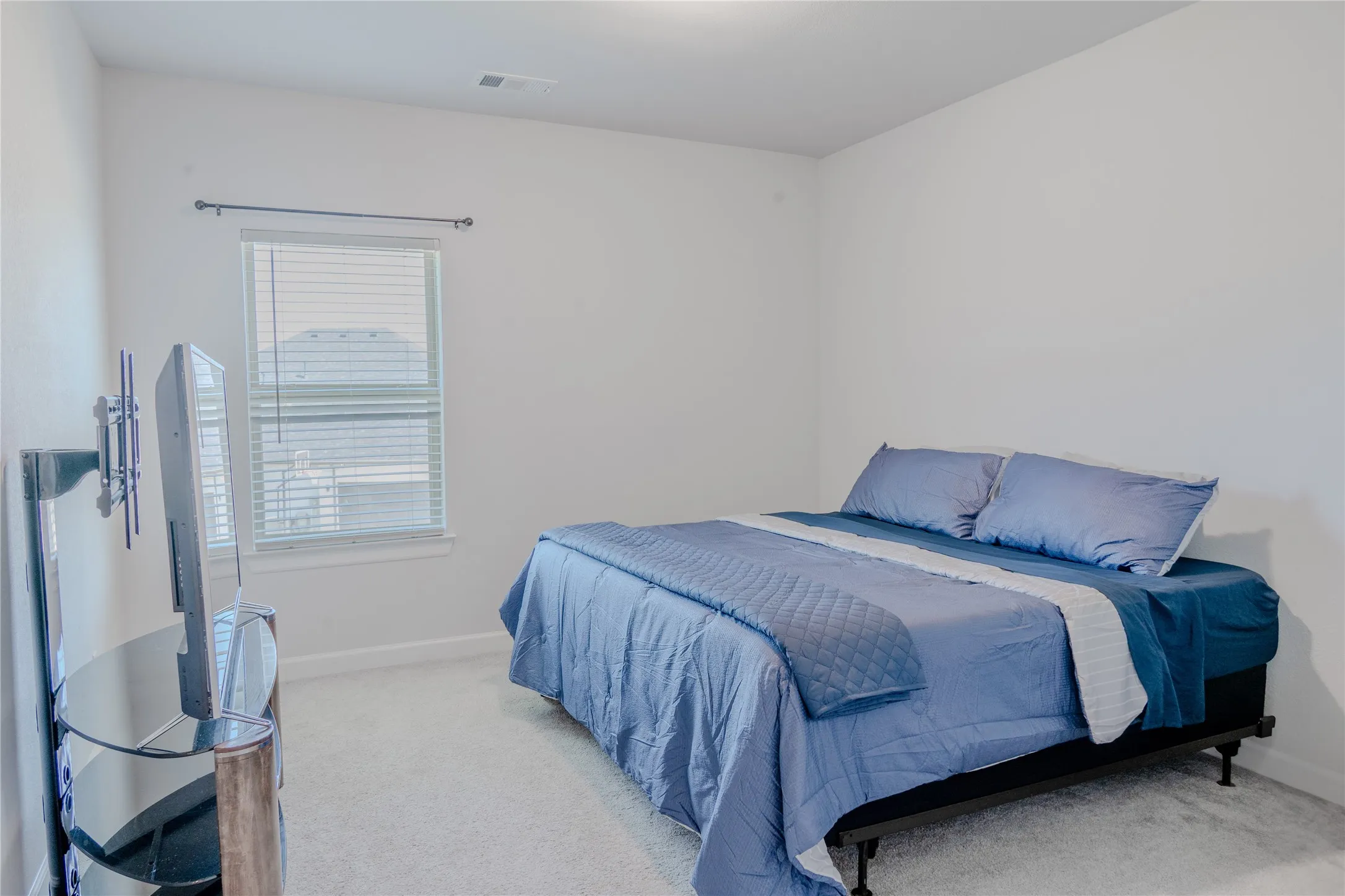 Single Family Residence For Rent in Rockwall County , 1327 Arezzo Lane, Mclendon Chisholm, Texas 75032, 5 Bedroom, 4 Bathroom, 3 Garage spaces, 4,206 Sqft, built in 2020, mls#21409713, Real Estate Agent in Mclendon Chisholm, Homes For Rent in Rockwall county, Homes For Rent in Mclendon Chisholm, Realtor in Mclendon Chisholm Texas, Real Estate Brokerage Independent Realty Texas, Luminita Cordes Realtor