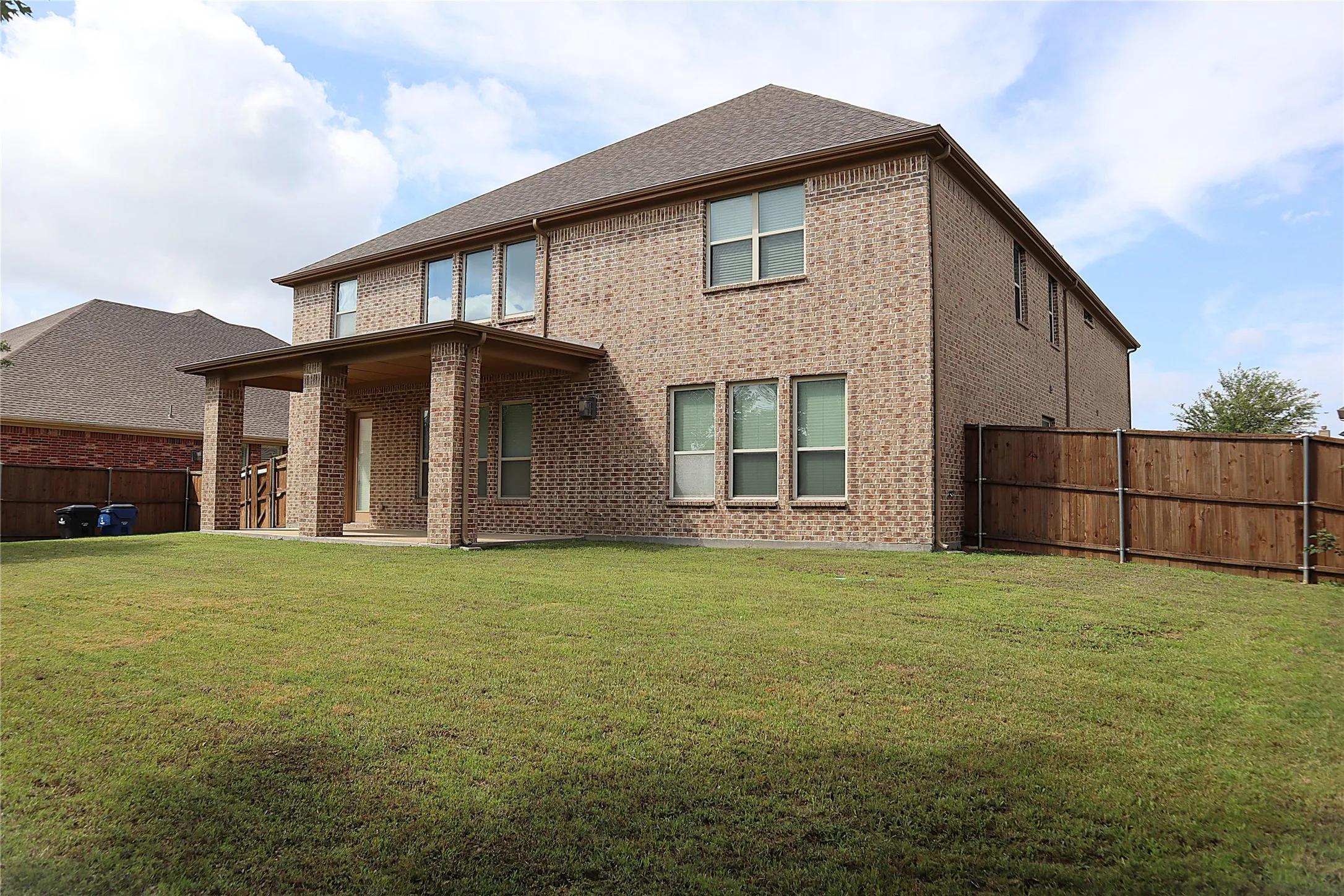 Single Family Residence For Rent in Denton County , 5070 Kerstyn Drive, Frisco, Texas 75036, 5 Bedroom, 4 Bathroom, 2 Garage spaces, 4,986 Sqft, built in 2015, mls#21409694, Real Estate Agent in Frisco, Homes For Rent in Denton county, Homes For Rent in Frisco, Realtor in Frisco Texas, Real Estate Brokerage Independent Realty Texas, Luminita Cordes Realtor