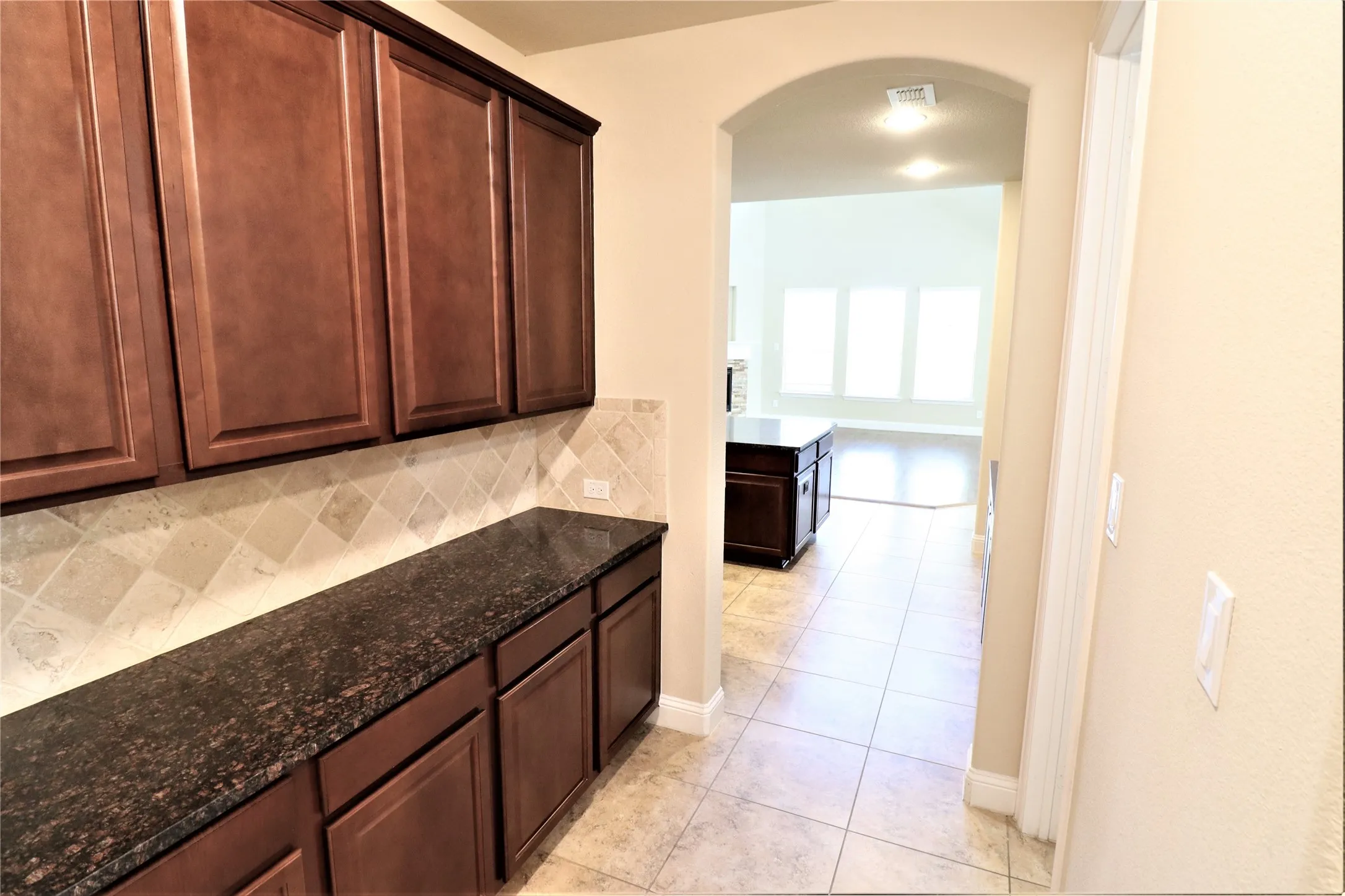 Single Family Residence For Rent in Denton County , 5070 Kerstyn Drive, Frisco, Texas 75036, 5 Bedroom, 4 Bathroom, 2 Garage spaces, 4,986 Sqft, built in 2015, mls#21409694, Real Estate Agent in Frisco, Homes For Rent in Denton county, Homes For Rent in Frisco, Realtor in Frisco Texas, Real Estate Brokerage Independent Realty Texas, Luminita Cordes Realtor