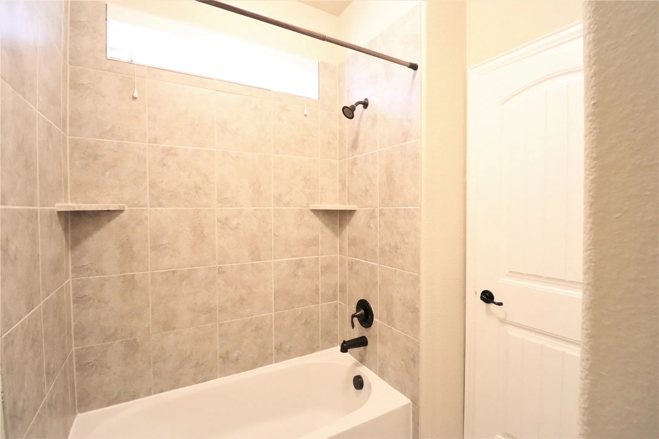 Single Family Residence For Rent in Denton County , 5070 Kerstyn Drive, Frisco, Texas 75036, 5 Bedroom, 4 Bathroom, 2 Garage spaces, 4,986 Sqft, built in 2015, mls#21409694, Real Estate Agent in Frisco, Homes For Rent in Denton county, Homes For Rent in Frisco, Realtor in Frisco Texas, Real Estate Brokerage Independent Realty Texas, Luminita Cordes Realtor