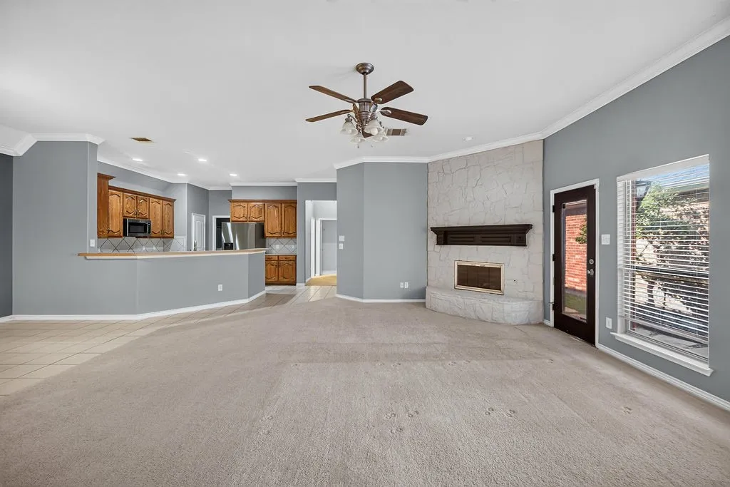 Single Family Residence For Rent in Collin County , 1431 Petersburgh Place, Allen, Texas 75013, 3 Bedroom, 2 Bathroom, 2 Garage spaces, 1,896 Sqft, built in 2005, mls#21409716, Real Estate Agent in Allen, Homes For Rent in Collin county, Homes For Rent in Allen, Realtor in Allen Texas, Real Estate Brokerage Independent Realty Texas, Luminita Cordes Realtor