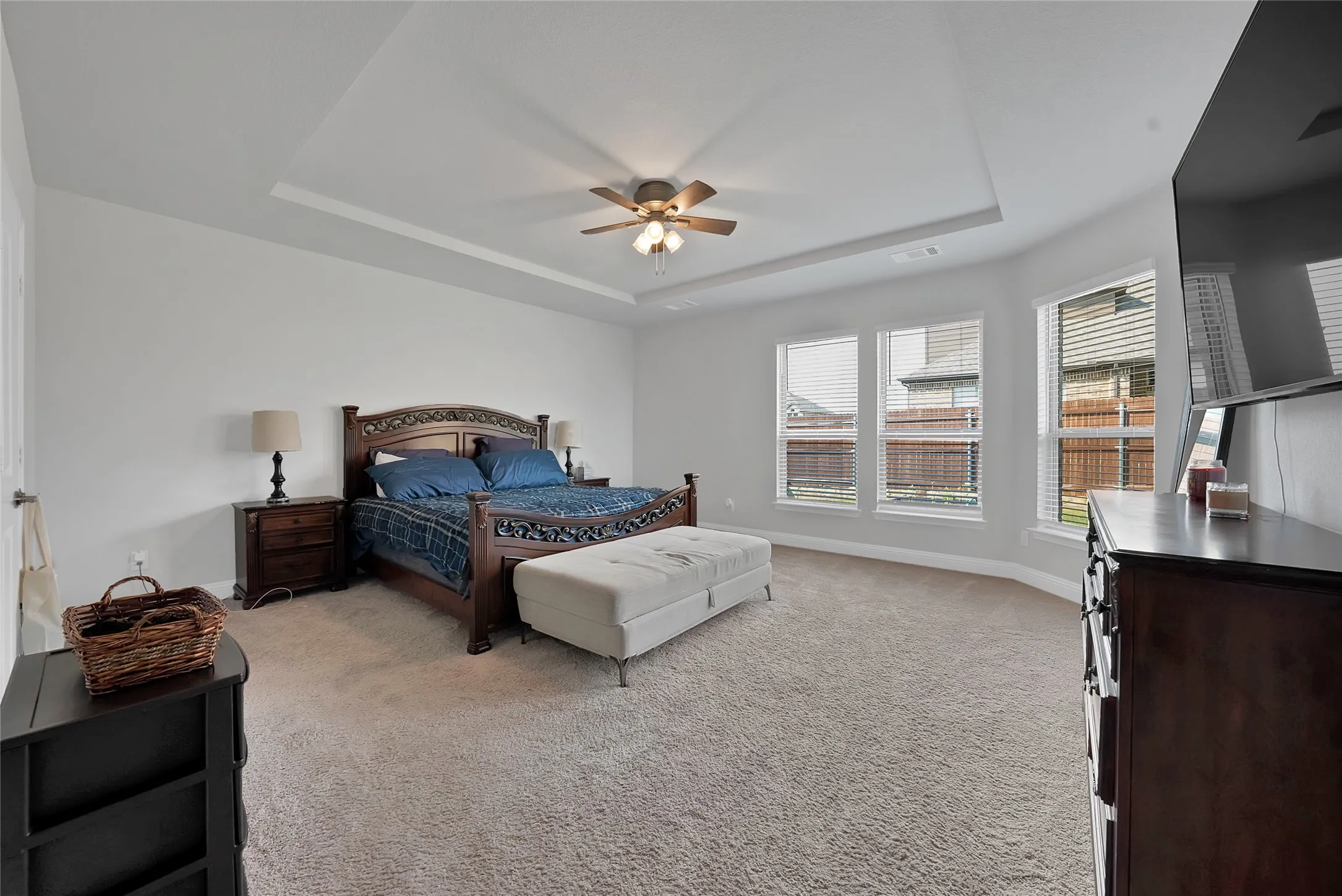 Single Family Residence For Sale in Johnson County , 2208 Birdwatch Lane, Mansfield, Texas 76084, 6 Bedroom, 4 Bathroom, 3 Garage spaces, 4,591 Sqft, built in 2024, mls#21408810, Real Estate Agent in Mansfield, Homes For Sale in Johnson county, Homes For Sale in Mansfield, Realtor in Mansfield Texas, Real Estate Brokerage Independent Realty Texas, Luminita Cordes Realtor