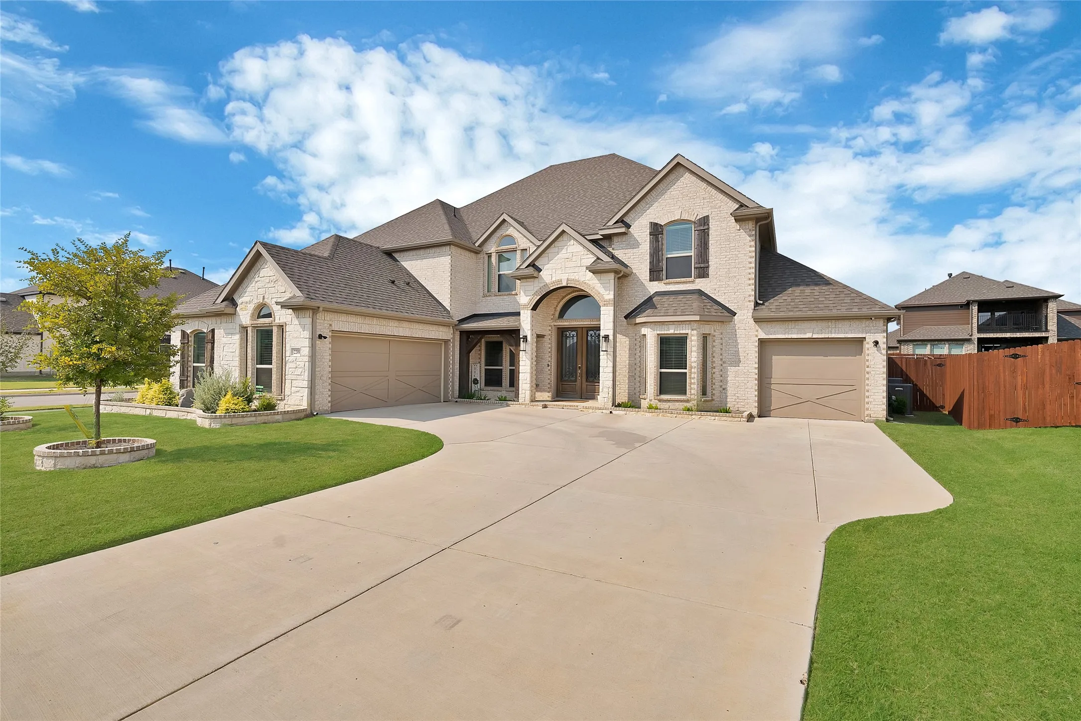 Single Family Residence For Sale in Johnson County , 2208 Birdwatch Lane, Mansfield, Texas 76084, 6 Bedroom, 4 Bathroom, 3 Garage spaces, 4,591 Sqft, built in 2024, mls#21408810, Real Estate Agent in Mansfield, Homes For Sale in Johnson county, Homes For Sale in Mansfield, Realtor in Mansfield Texas, Real Estate Brokerage Independent Realty Texas, Luminita Cordes Realtor