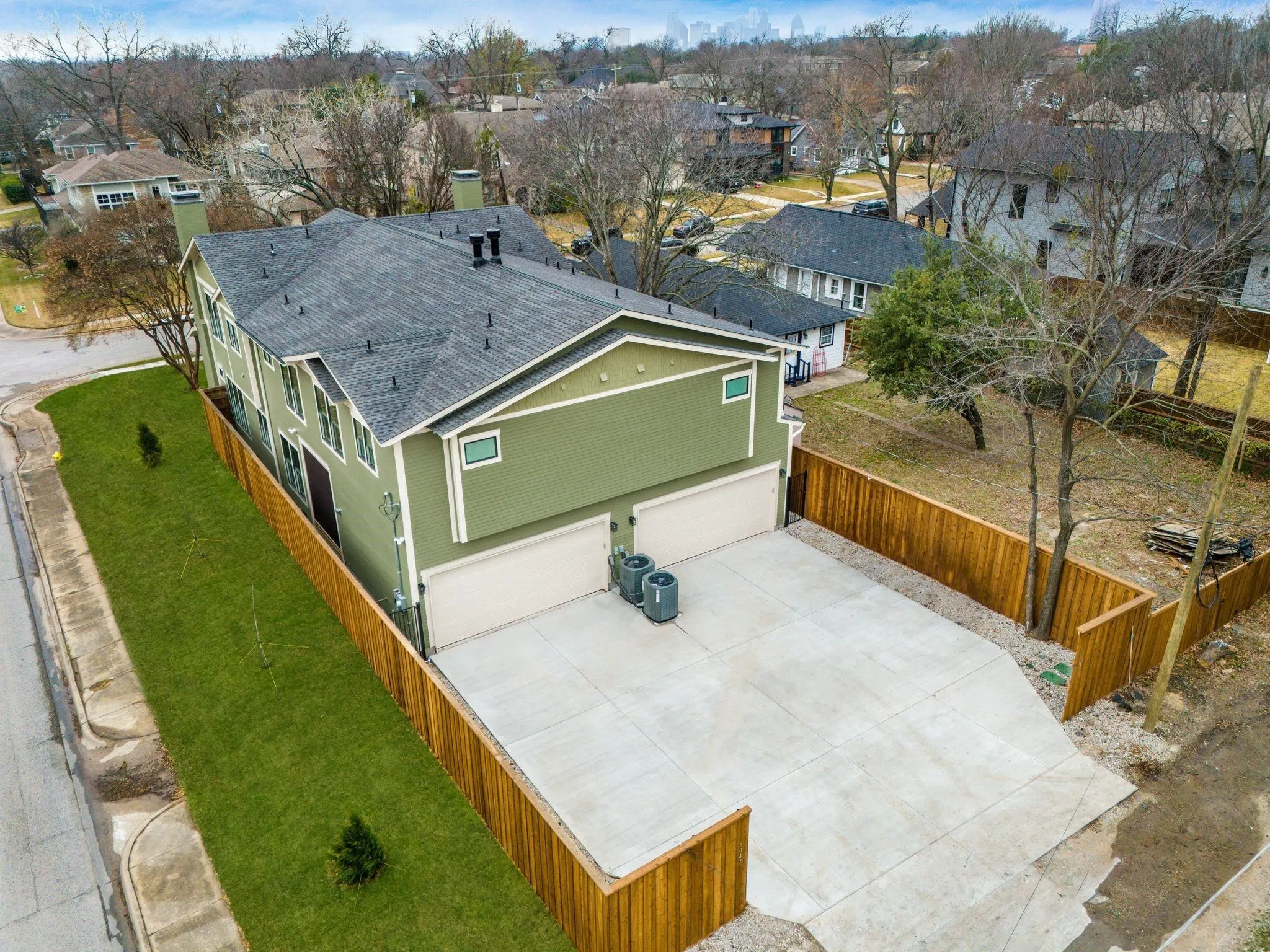 Single Family Residence For Rent in Dallas County , 6045 Velasco Avenue, Dallas, Texas 75206, 3 Bedroom, 4 Bathroom, 2 Garage spaces, 2,666 Sqft, built in 2025, mls#21409723, Real Estate Agent in Dallas, Homes For Rent in Dallas county, Homes For Rent in Dallas, Realtor in Dallas Texas, Real Estate Brokerage Independent Realty Texas, Luminita Cordes Realtor