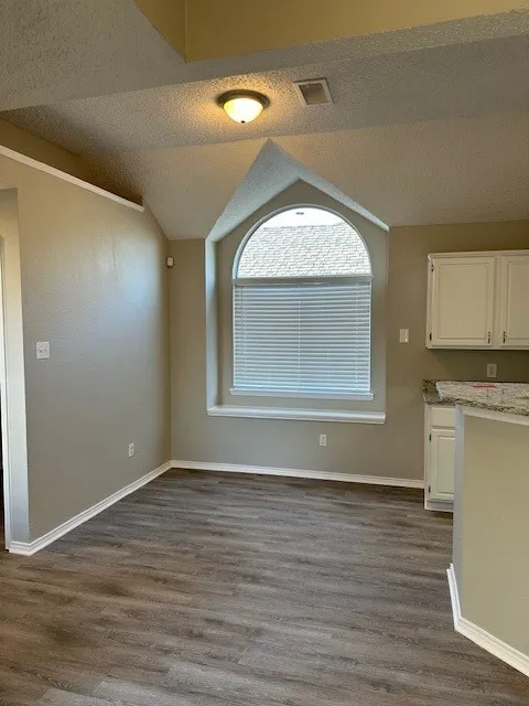 Single Family Residence For Rent in Dallas County , 2313 Austin Drive, Mesquite, Texas 75181, 3 Bedroom, 2 Bathroom, 2 Garage spaces, 1,758 Sqft, built in 1992, mls#21409704, Real Estate Agent in Mesquite, Homes For Rent in Dallas county, Homes For Rent in Mesquite, Realtor in Mesquite Texas, Real Estate Brokerage Independent Realty Texas, Luminita Cordes Realtor