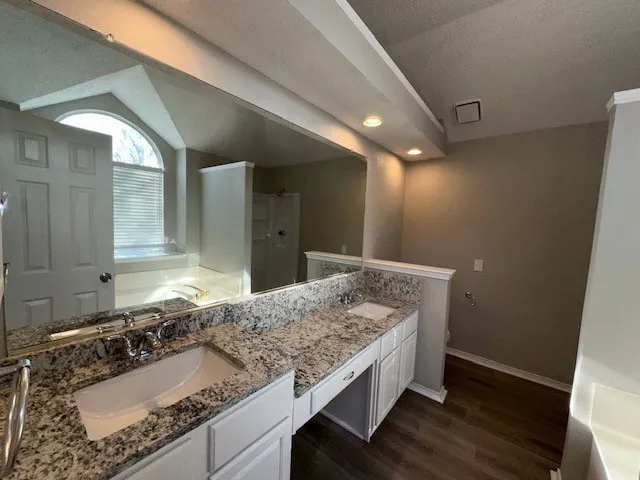 Single Family Residence For Rent in Dallas County , 2313 Austin Drive, Mesquite, Texas 75181, 3 Bedroom, 2 Bathroom, 2 Garage spaces, 1,758 Sqft, built in 1992, mls#21409704, Real Estate Agent in Mesquite, Homes For Rent in Dallas county, Homes For Rent in Mesquite, Realtor in Mesquite Texas, Real Estate Brokerage Independent Realty Texas, Luminita Cordes Realtor
