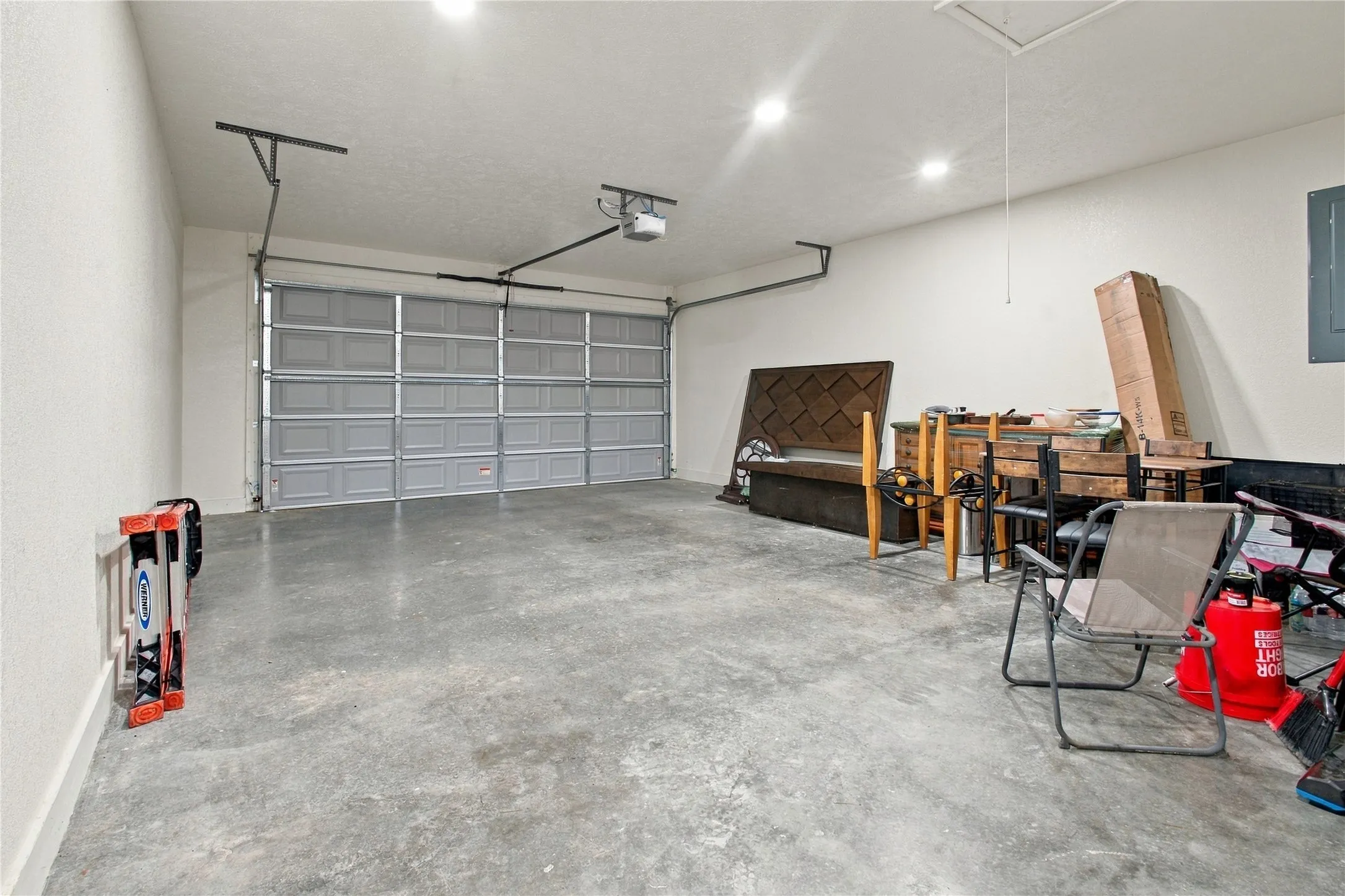 Single Family Residence For Sale in Bowie County , 386 Robertson Rd, New Boston, Texas 75570, 3 Bedroom, 2 Bathroom, 2 Garage spaces, 1,700 Sqft, built in 2023, mls#21409726, Real Estate Agent in New Boston, Homes For Sale in Bowie county, Homes For Sale in New Boston, Realtor in New Boston Texas, Real Estate Brokerage Independent Realty Texas, Luminita Cordes Realtor