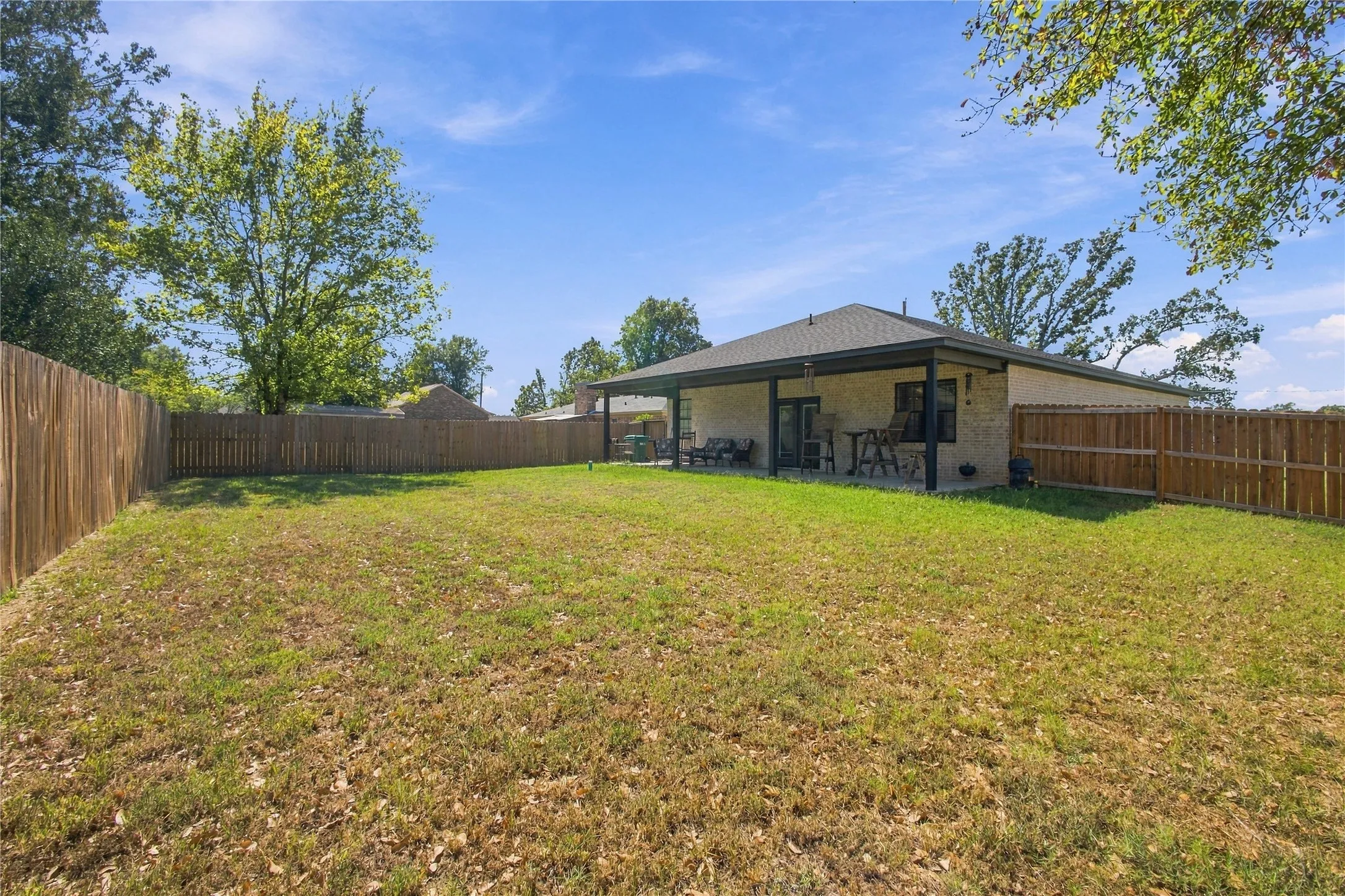 Single Family Residence For Sale in Bowie County , 386 Robertson Rd, New Boston, Texas 75570, 3 Bedroom, 2 Bathroom, 2 Garage spaces, 1,700 Sqft, built in 2023, mls#21409726, Real Estate Agent in New Boston, Homes For Sale in Bowie county, Homes For Sale in New Boston, Realtor in New Boston Texas, Real Estate Brokerage Independent Realty Texas, Luminita Cordes Realtor