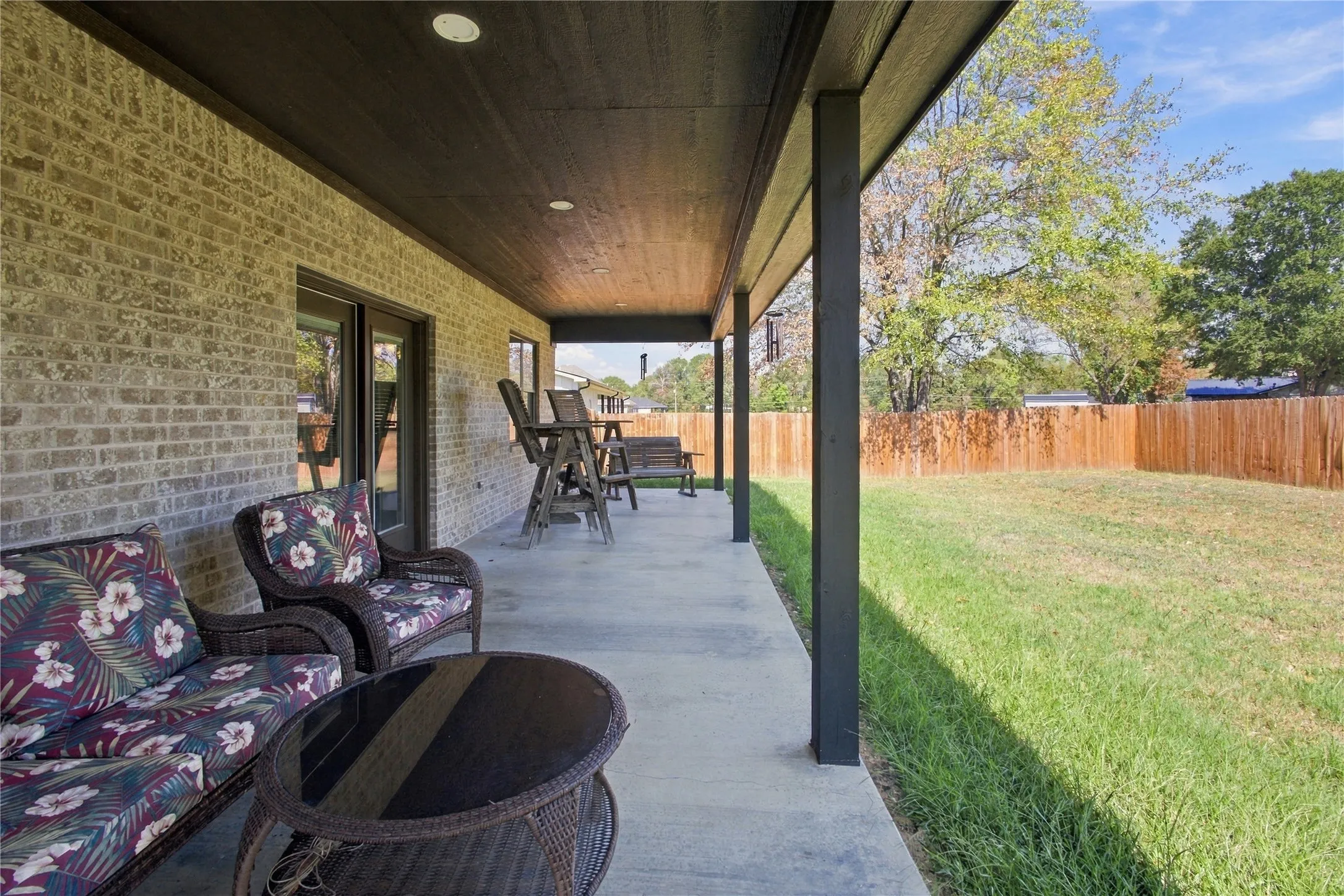 Single Family Residence For Sale in Bowie County , 386 Robertson Rd, New Boston, Texas 75570, 3 Bedroom, 2 Bathroom, 2 Garage spaces, 1,700 Sqft, built in 2023, mls#21409726, Real Estate Agent in New Boston, Homes For Sale in Bowie county, Homes For Sale in New Boston, Realtor in New Boston Texas, Real Estate Brokerage Independent Realty Texas, Luminita Cordes Realtor