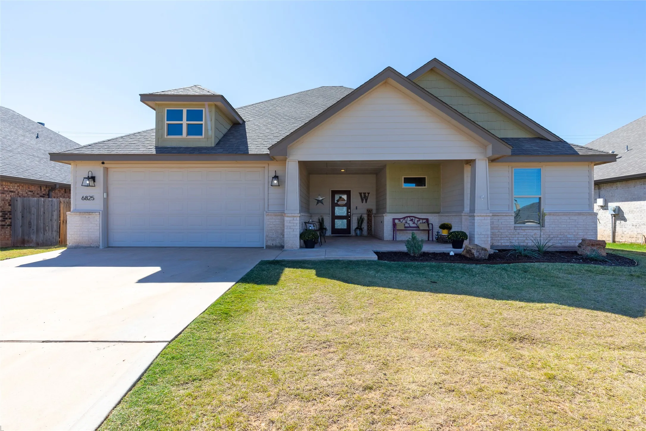 Single Family Residence For Sale