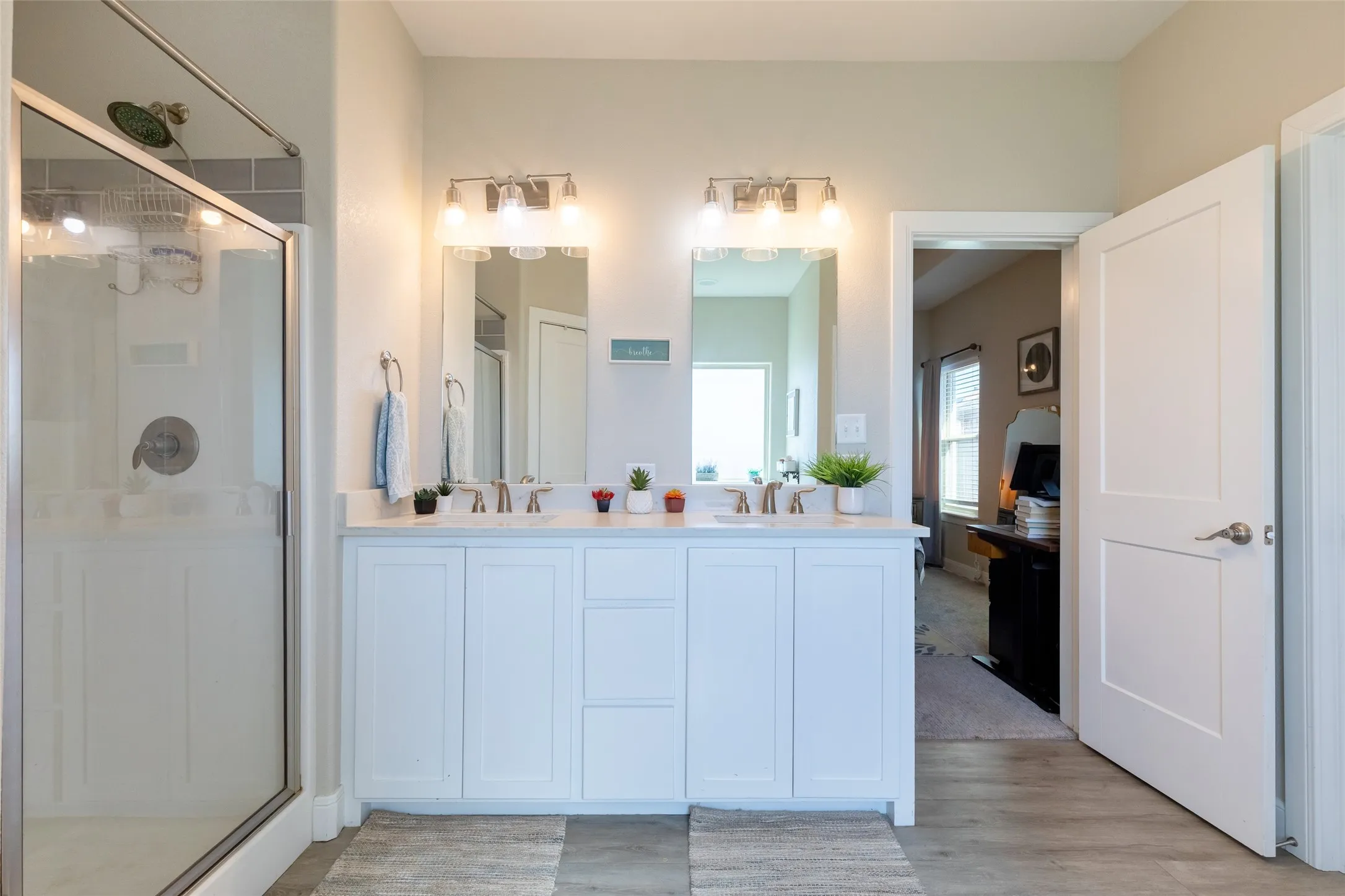 Single Family Residence For Sale in Taylor County , 6825 Inverness Street, Abilene, Texas 79606, 3 Bedroom, 2 Bathroom, 2 Garage spaces, 1,834 Sqft, built in 2018, mls#21404587, Real Estate Agent in Abilene, Homes For Sale in Taylor county, Homes For Sale in Abilene, Realtor in Abilene Texas, Real Estate Brokerage Independent Realty Texas, Luminita Cordes Realtor