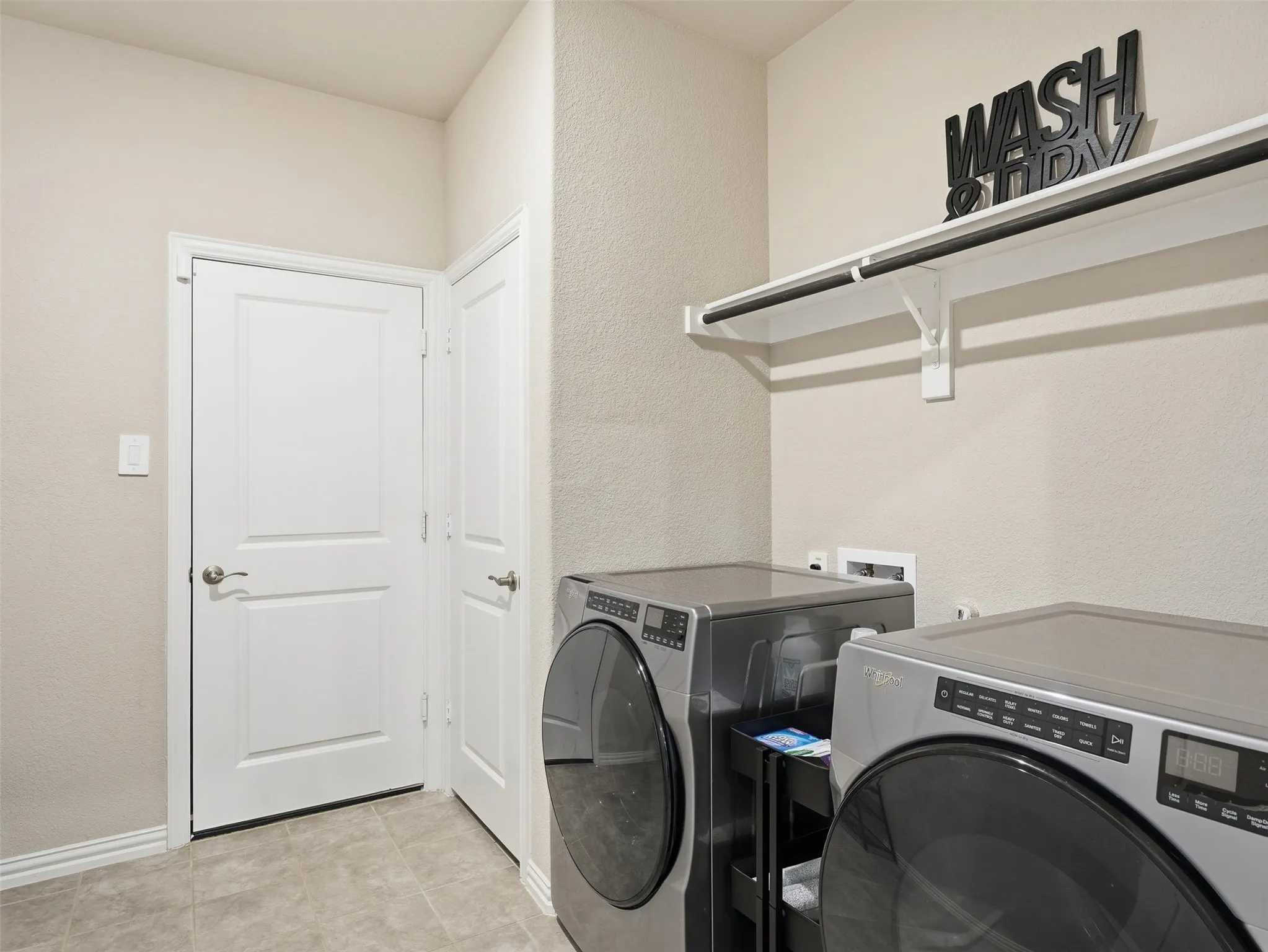 Single Family Residence For Sale in Tarrant County , 2940 Brittlebush Drive, Fort Worth, Texas 76108, 4 Bedroom, 3 Bathroom, 2 Garage spaces, 2,144 Sqft, built in 2023, mls#21409761, Real Estate Agent in Fort Worth, Homes For Sale in Tarrant county, Homes For Sale in Fort Worth, Realtor in Fort Worth Texas, Real Estate Brokerage Independent Realty Texas, Luminita Cordes Realtor