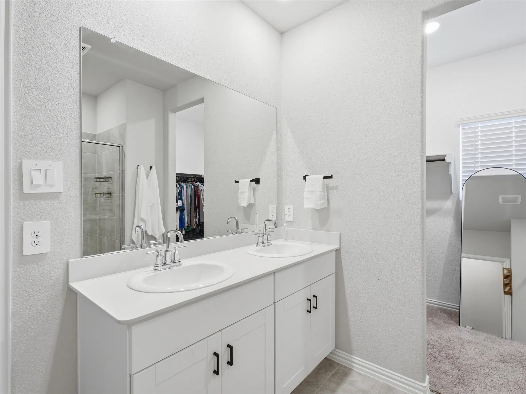 Single Family Residence For Sale in Tarrant County , 2940 Brittlebush Drive, Fort Worth, Texas 76108, 4 Bedroom, 3 Bathroom, 2 Garage spaces, 2,144 Sqft, built in 2023, mls#21409761, Real Estate Agent in Fort Worth, Homes For Sale in Tarrant county, Homes For Sale in Fort Worth, Realtor in Fort Worth Texas, Real Estate Brokerage Independent Realty Texas, Luminita Cordes Realtor