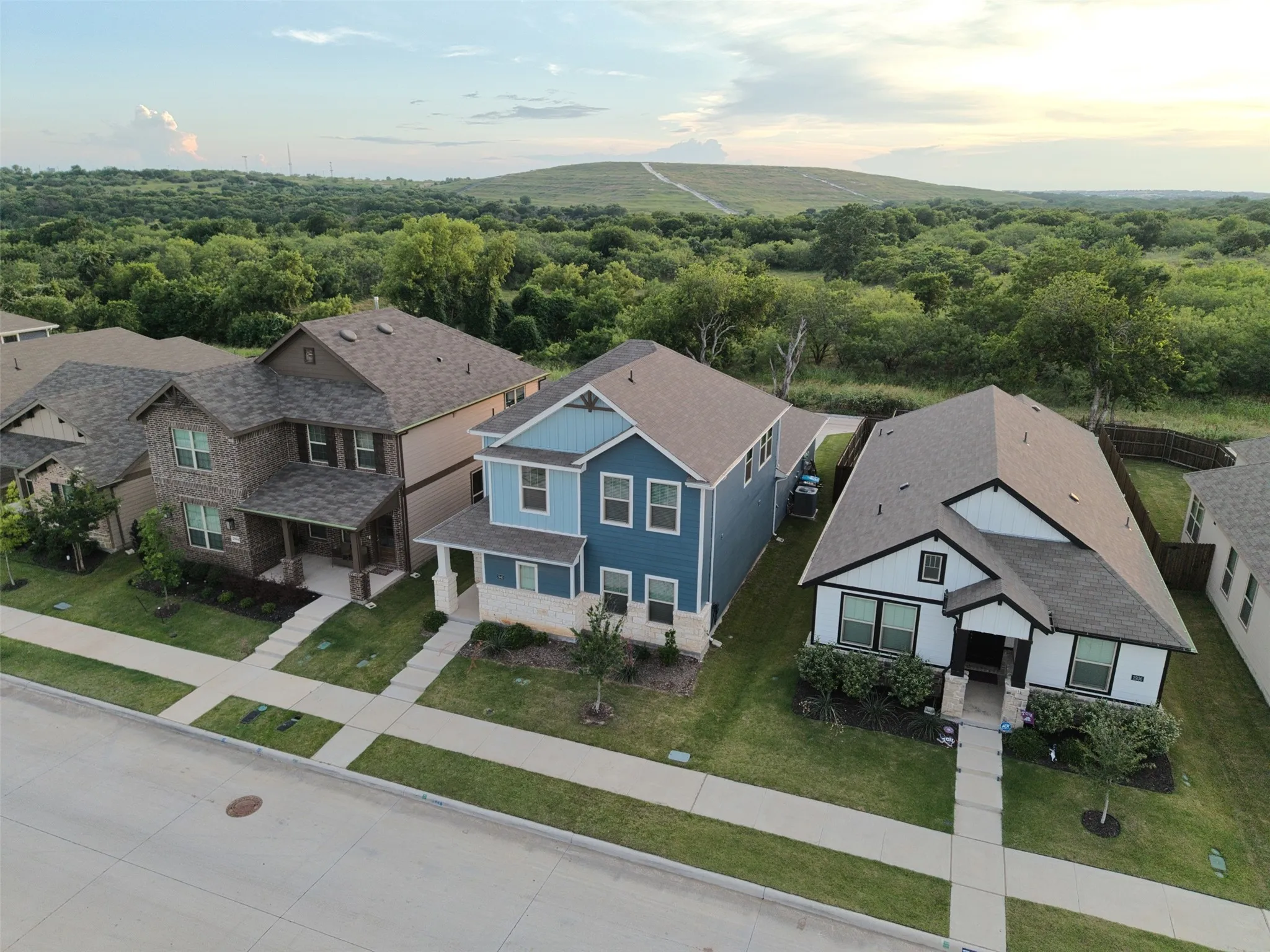 Single Family Residence For Sale in Tarrant County , 2940 Brittlebush Drive, Fort Worth, Texas 76108, 4 Bedroom, 3 Bathroom, 2 Garage spaces, 2,144 Sqft, built in 2023, mls#21409761, Real Estate Agent in Fort Worth, Homes For Sale in Tarrant county, Homes For Sale in Fort Worth, Realtor in Fort Worth Texas, Real Estate Brokerage Independent Realty Texas, Luminita Cordes Realtor