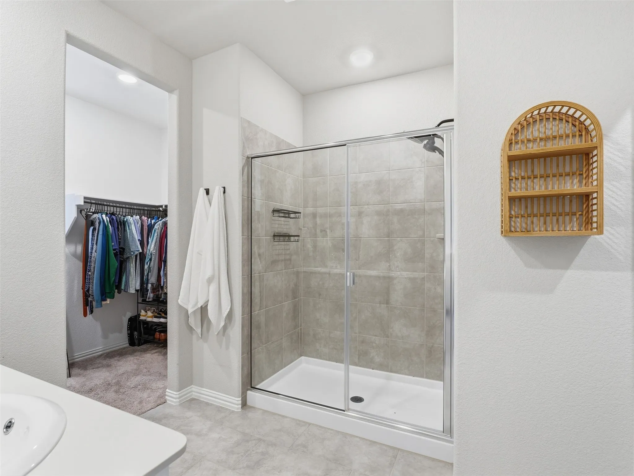 Single Family Residence For Sale in Tarrant County , 2940 Brittlebush Drive, Fort Worth, Texas 76108, 4 Bedroom, 3 Bathroom, 2 Garage spaces, 2,144 Sqft, built in 2023, mls#21409761, Real Estate Agent in Fort Worth, Homes For Sale in Tarrant county, Homes For Sale in Fort Worth, Realtor in Fort Worth Texas, Real Estate Brokerage Independent Realty Texas, Luminita Cordes Realtor