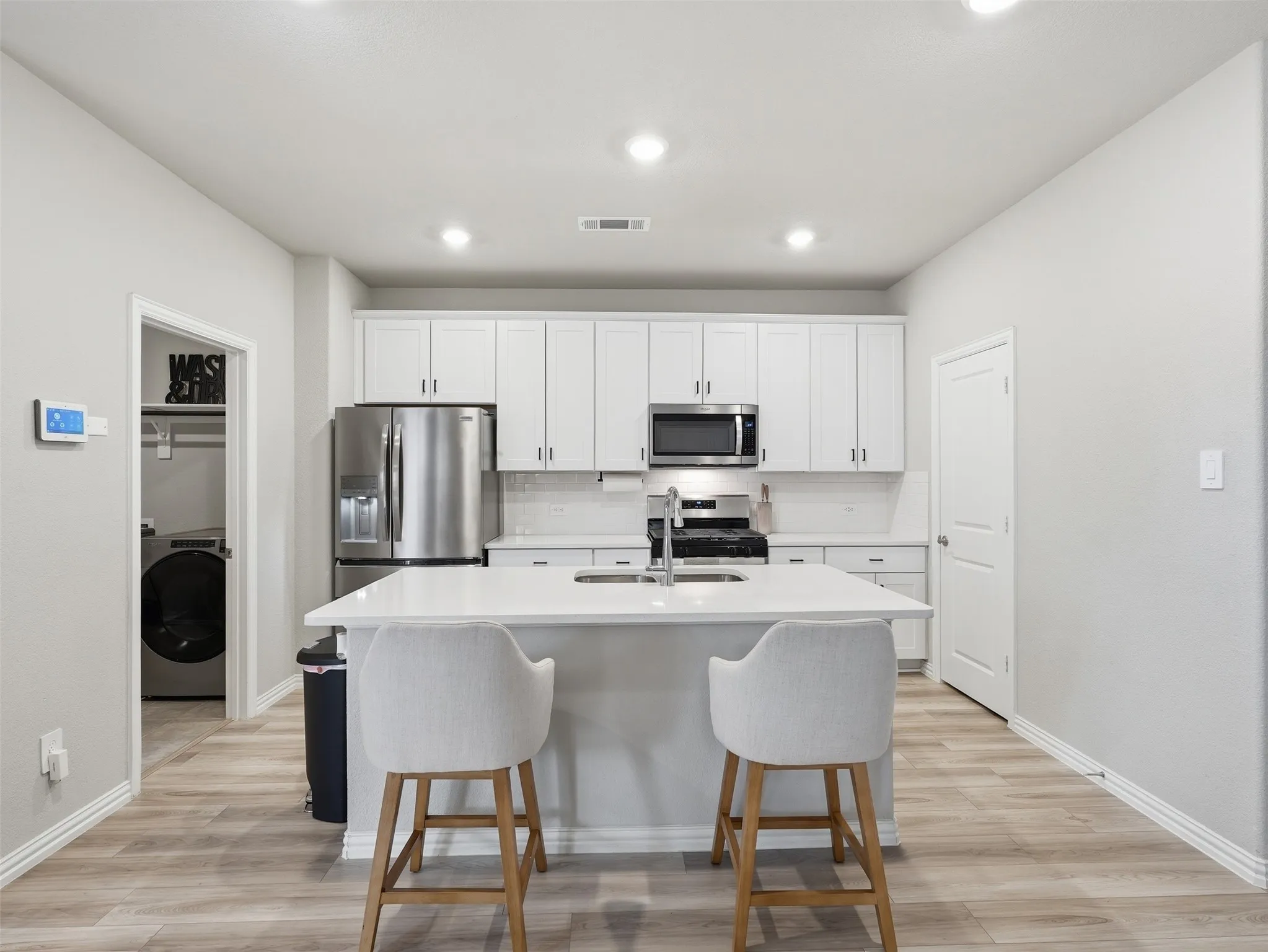 Single Family Residence For Sale in Tarrant County , 2940 Brittlebush Drive, Fort Worth, Texas 76108, 4 Bedroom, 3 Bathroom, 2 Garage spaces, 2,144 Sqft, built in 2023, mls#21409761, Real Estate Agent in Fort Worth, Homes For Sale in Tarrant county, Homes For Sale in Fort Worth, Realtor in Fort Worth Texas, Real Estate Brokerage Independent Realty Texas, Luminita Cordes Realtor