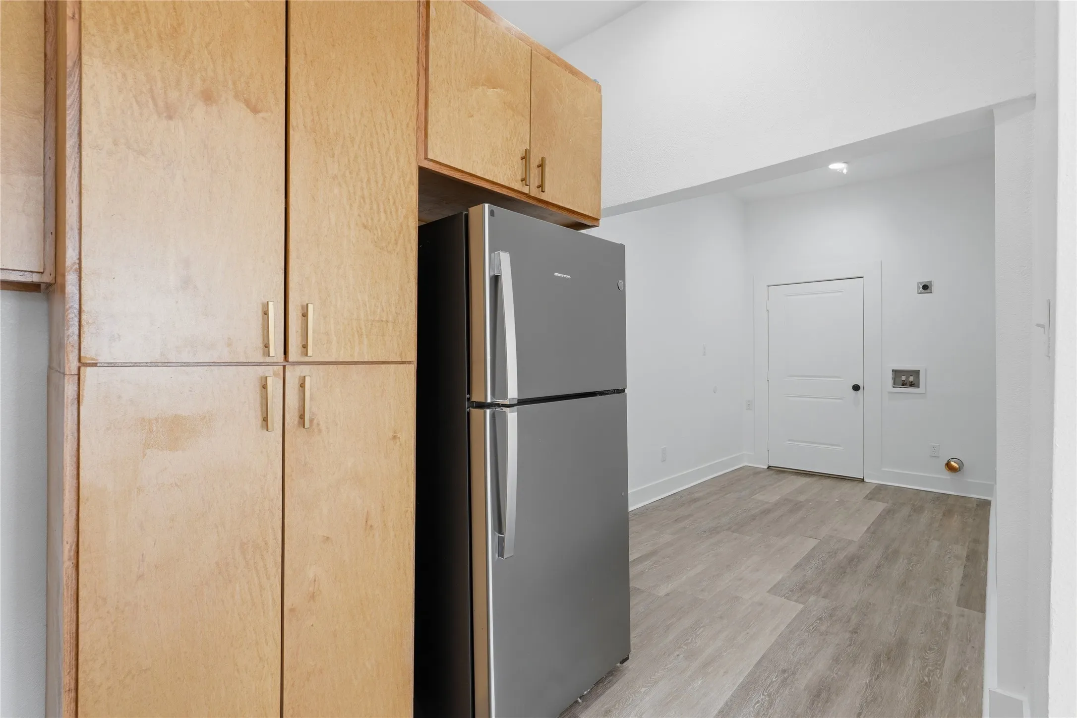 Quadruplex For Rent in Dallas County , 506 N Lancaster Avenue 506A, Dallas, Texas 75203, 1 Bedroom, 1 Bathroom, Garage spaces, 798 Sqft, built in 1945, mls#21409780, Real Estate Agent in Dallas, Homes For Rent in Dallas county, Homes For Rent in Dallas, Realtor in Dallas Texas, Real Estate Brokerage Independent Realty Texas, Luminita Cordes Realtor