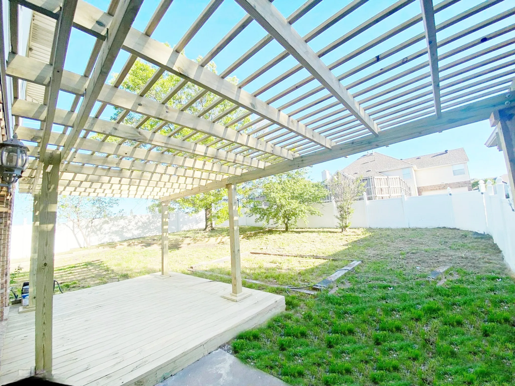 View of yard featuring a pergola