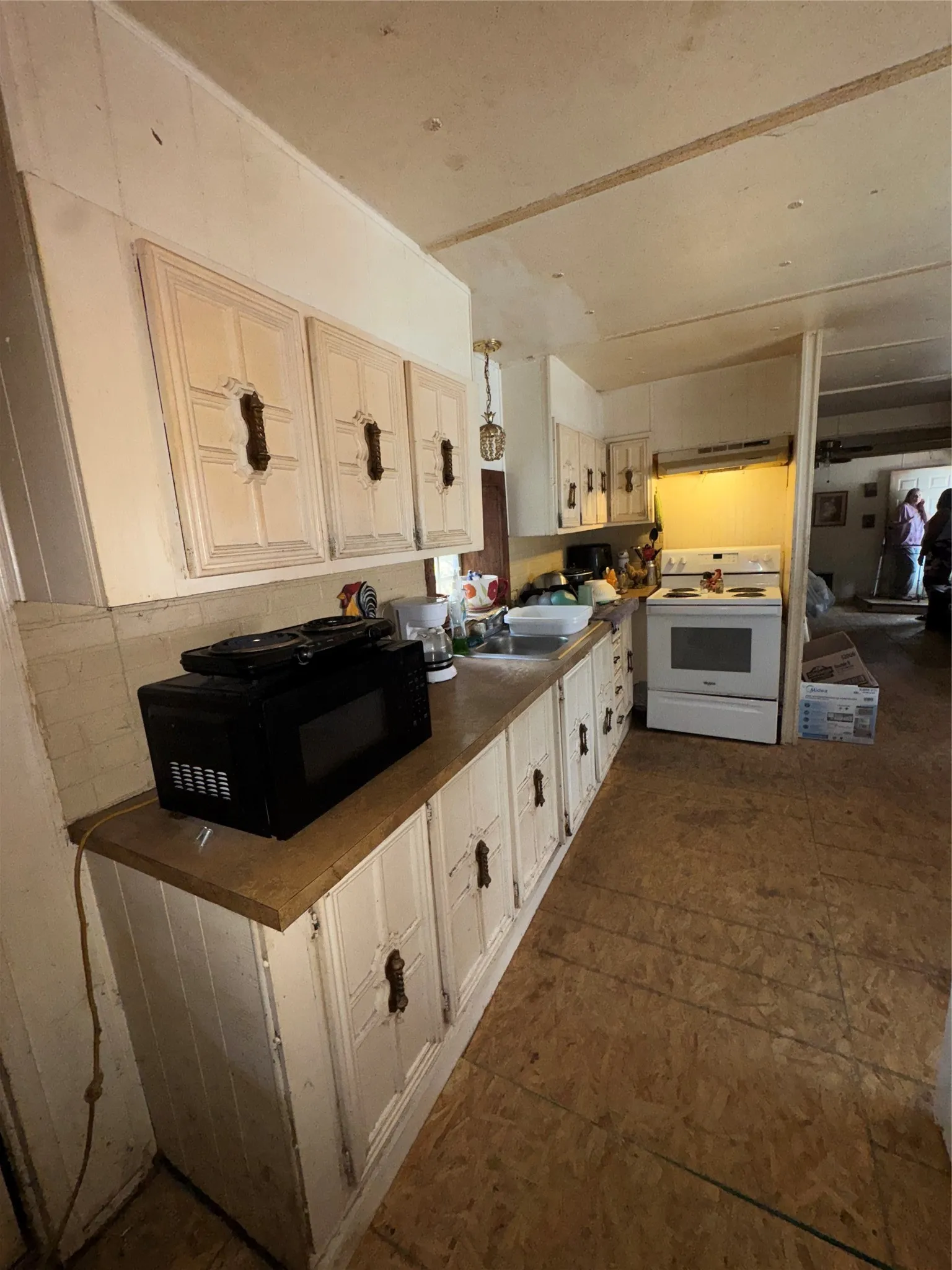 Improved Land For Sale in Tarrant County , 7241 Willow Creek Dr, Fort Worth, Texas 76135, 0, 0, Garage spaces, 0 Sqft, built in 0, mls#21409760, Real Estate Agent in Fort Worth, Homes For Sale in Tarrant county, Homes For Sale in Fort Worth, Realtor in Fort Worth Texas, Real Estate Brokerage Independent Realty Texas, Luminita Cordes Realtor