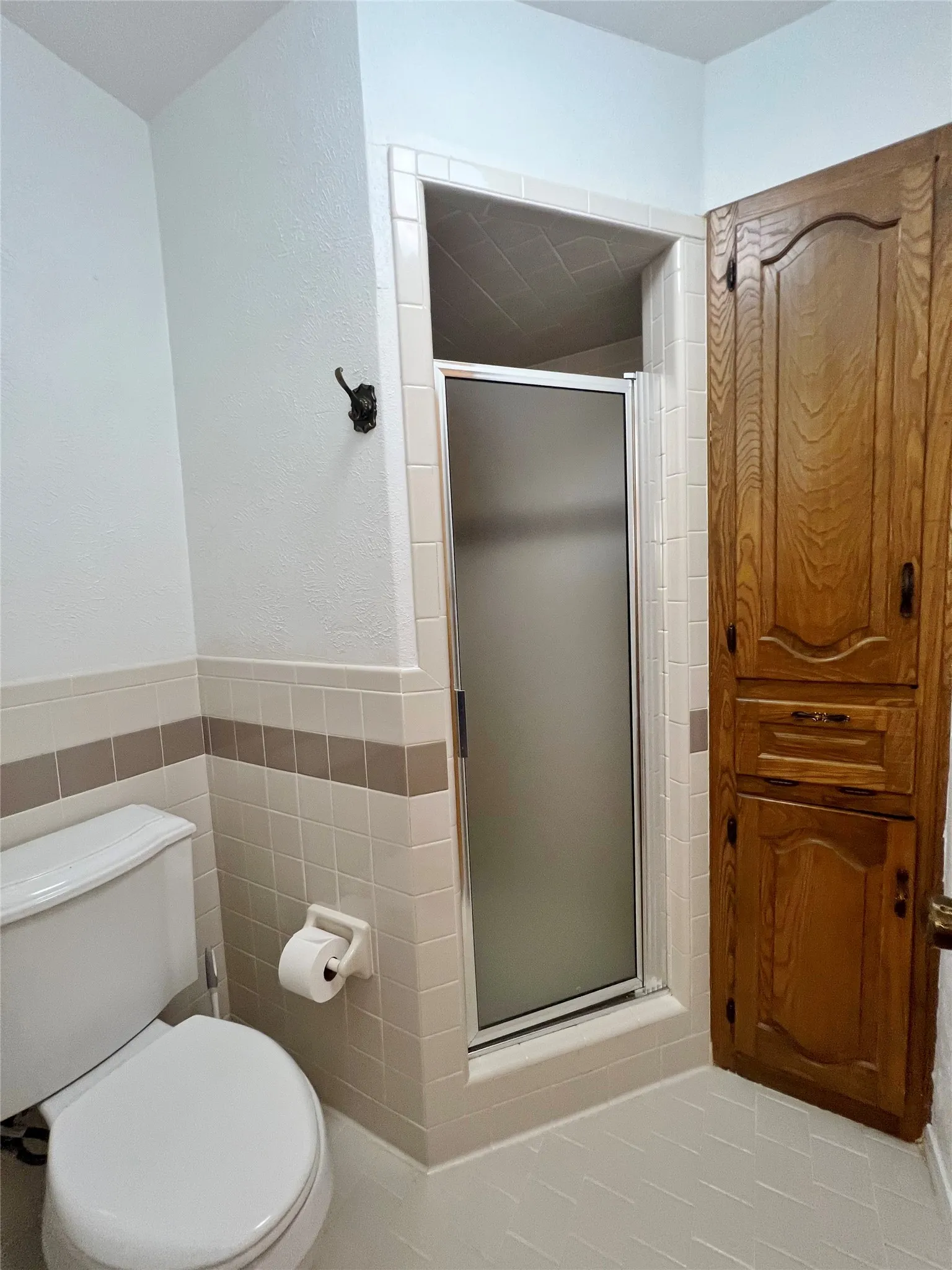 Single Family Residence For Rent in Dallas County , 1008 Pine Tree Lane, De Soto, Texas 75115, 3 Bedroom, 2 Bathroom, 2 Garage spaces, 1,926 Sqft, built in 1971, mls#21409811, Real Estate Agent in De Soto, Homes For Rent in Dallas county, Homes For Rent in De Soto, Realtor in De Soto Texas, Real Estate Brokerage Independent Realty Texas, Luminita Cordes Realtor
