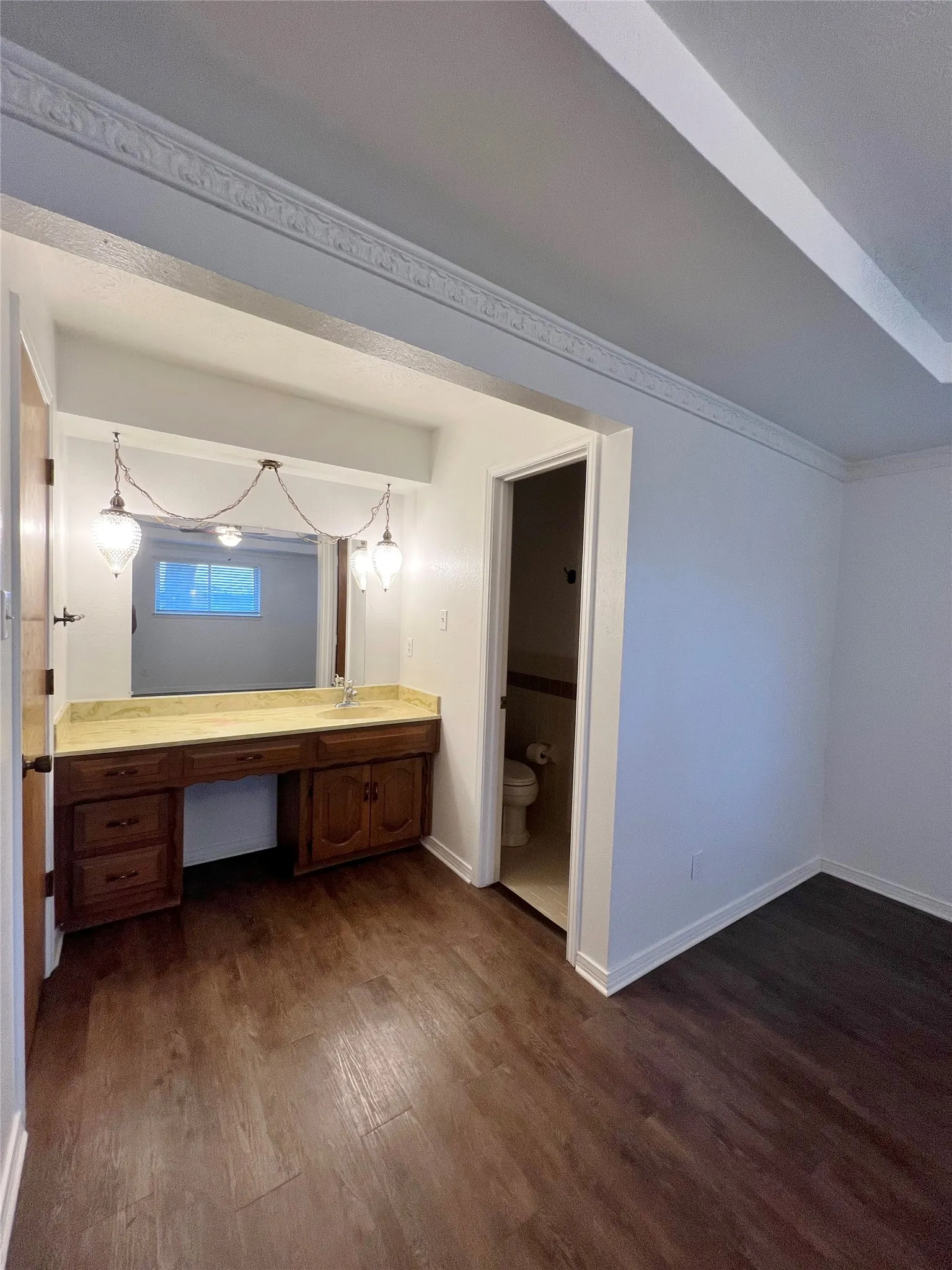 Single Family Residence For Rent in Dallas County , 1008 Pine Tree Lane, De Soto, Texas 75115, 3 Bedroom, 2 Bathroom, 2 Garage spaces, 1,926 Sqft, built in 1971, mls#21409811, Real Estate Agent in De Soto, Homes For Rent in Dallas county, Homes For Rent in De Soto, Realtor in De Soto Texas, Real Estate Brokerage Independent Realty Texas, Luminita Cordes Realtor