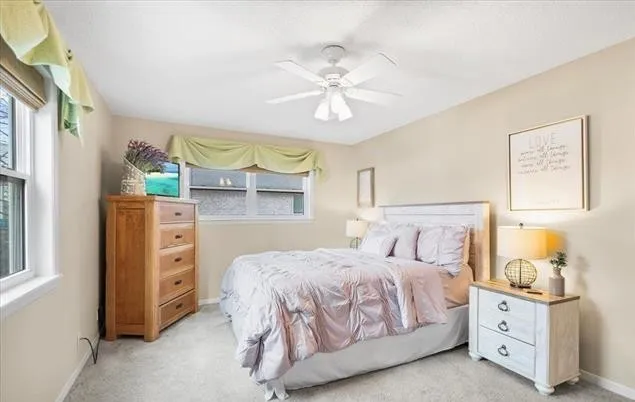 Single Family Residence For Sale in Smith County , 406 Hideaway Central Lane, Hideaway, Texas 75771, 4 Bedroom, 3 Bathroom, 2 Garage spaces, 2,852 Sqft, built in 1973, mls#21409779, Real Estate Agent in Hideaway, Homes For Sale in Smith county, Homes For Sale in Hideaway, Realtor in Hideaway Texas, Real Estate Brokerage Independent Realty Texas, Luminita Cordes Realtor