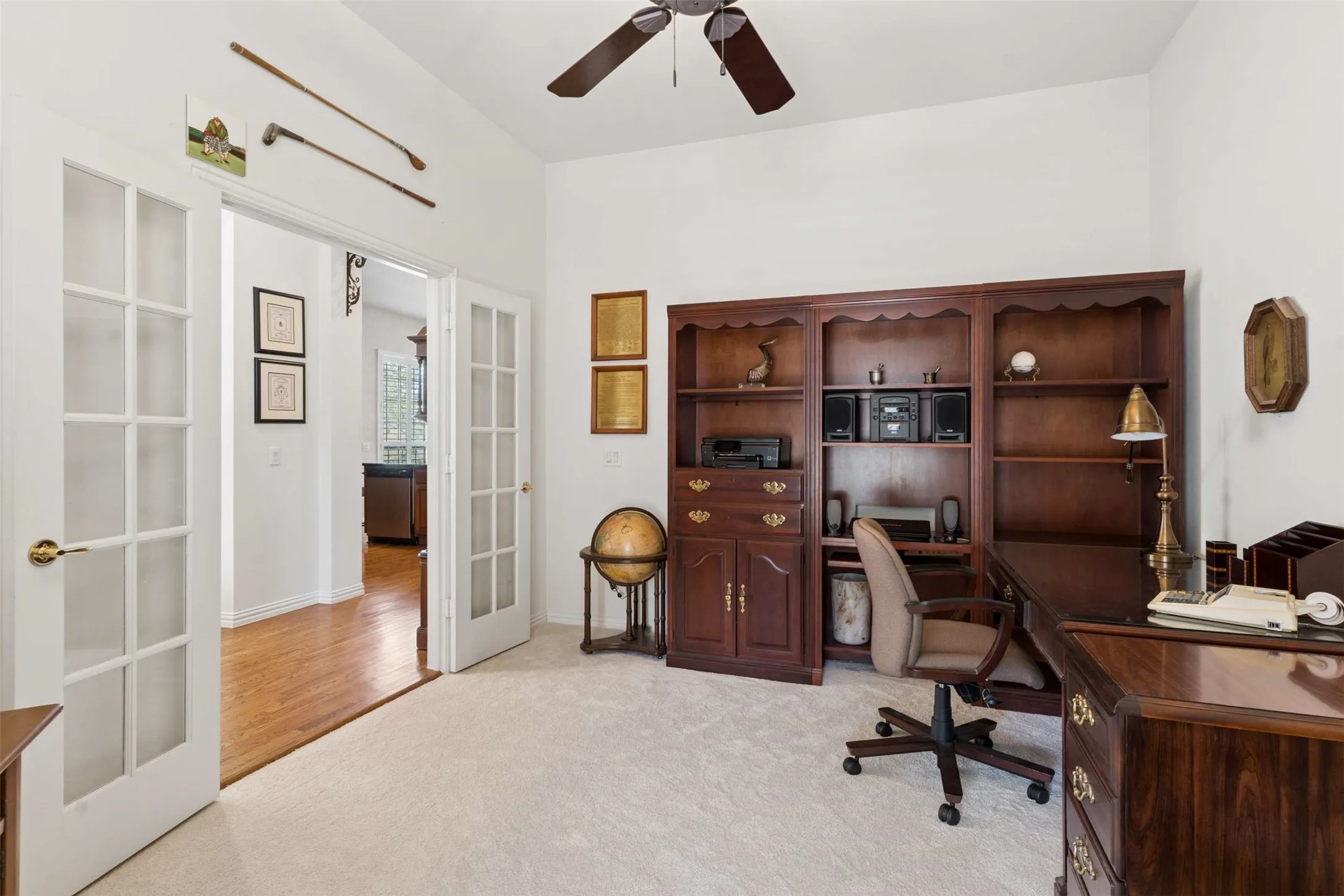 Single Family Residence For Sale in Collin County , 379 Southern Hills Drive, Fairview, Texas 75069, 3 Bedroom, 3 Bathroom, 3 Garage spaces, 2,888 Sqft, built in 2001, mls#21409817, Real Estate Agent in Fairview, Homes For Sale in Collin county, Homes For Sale in Fairview, Realtor in Fairview Texas, Real Estate Brokerage Independent Realty Texas, Luminita Cordes Realtor