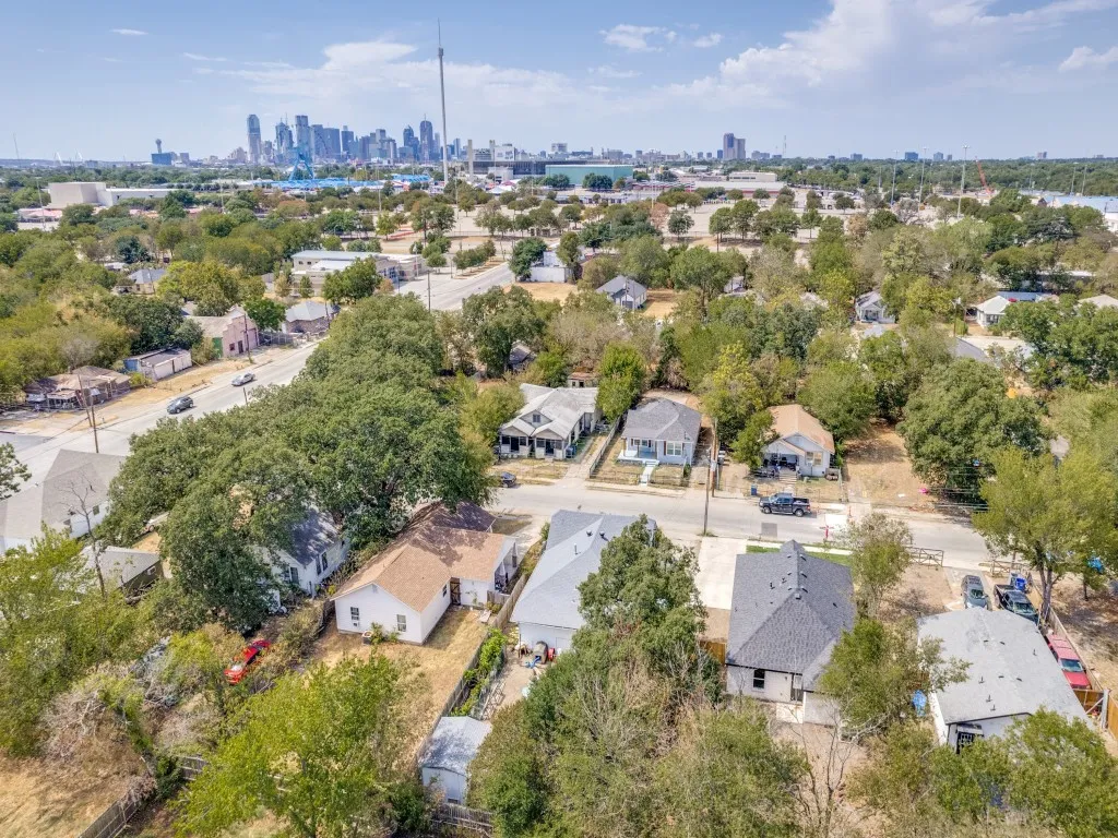 Single Family Residence For Rent