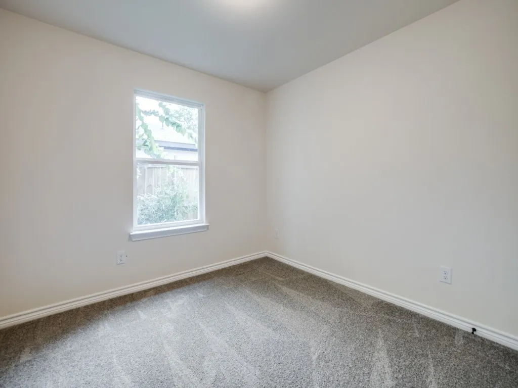 Single Family Residence For Rent in Dallas County , 4220 Hamilton Avenue, Dallas, Texas 75210, 4 Bedroom, 2 Bathroom, Garage spaces, 1,692 Sqft, built in 2023, mls#21409819, Real Estate Agent in Dallas, Homes For Rent in Dallas county, Homes For Rent in Dallas, Realtor in Dallas Texas, Real Estate Brokerage Independent Realty Texas, Luminita Cordes Realtor