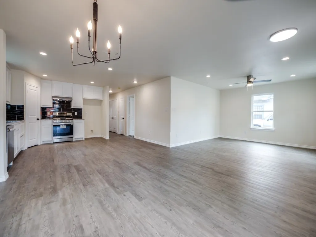 Single Family Residence For Rent in Dallas County , 4220 Hamilton Avenue, Dallas, Texas 75210, 4 Bedroom, 2 Bathroom, Garage spaces, 1,692 Sqft, built in 2023, mls#21409819, Real Estate Agent in Dallas, Homes For Rent in Dallas county, Homes For Rent in Dallas, Realtor in Dallas Texas, Real Estate Brokerage Independent Realty Texas, Luminita Cordes Realtor