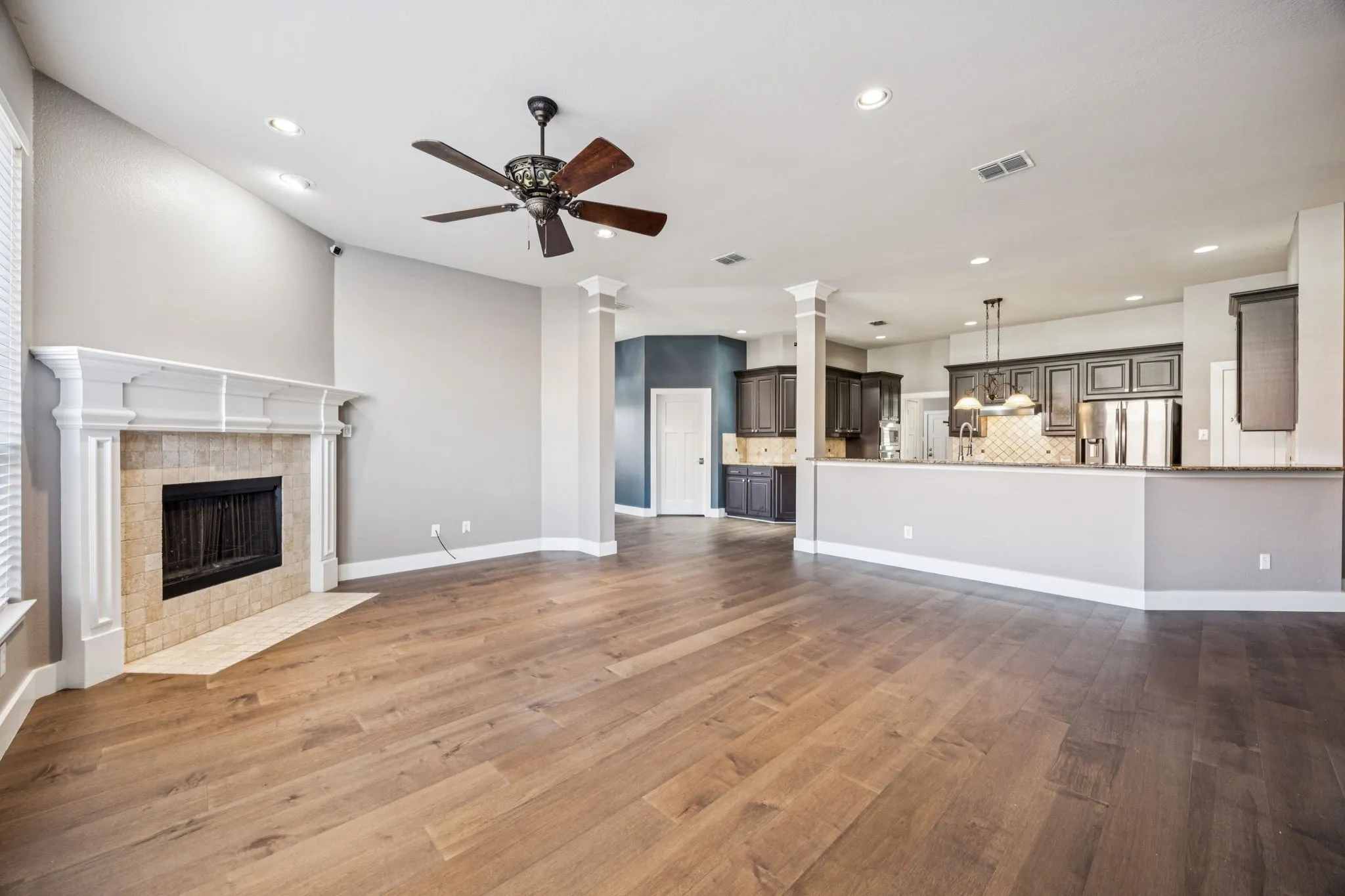 Single Family Residence For Rent in Collin County , 1211 Windgate Way, Allen, Texas 75002, 3 Bedroom, 3 Bathroom, 2 Garage spaces, 2,540 Sqft, built in 2010, mls#21409427, Real Estate Agent in Allen, Homes For Rent in Collin county, Homes For Rent in Allen, Realtor in Allen Texas, Real Estate Brokerage Independent Realty Texas, Luminita Cordes Realtor