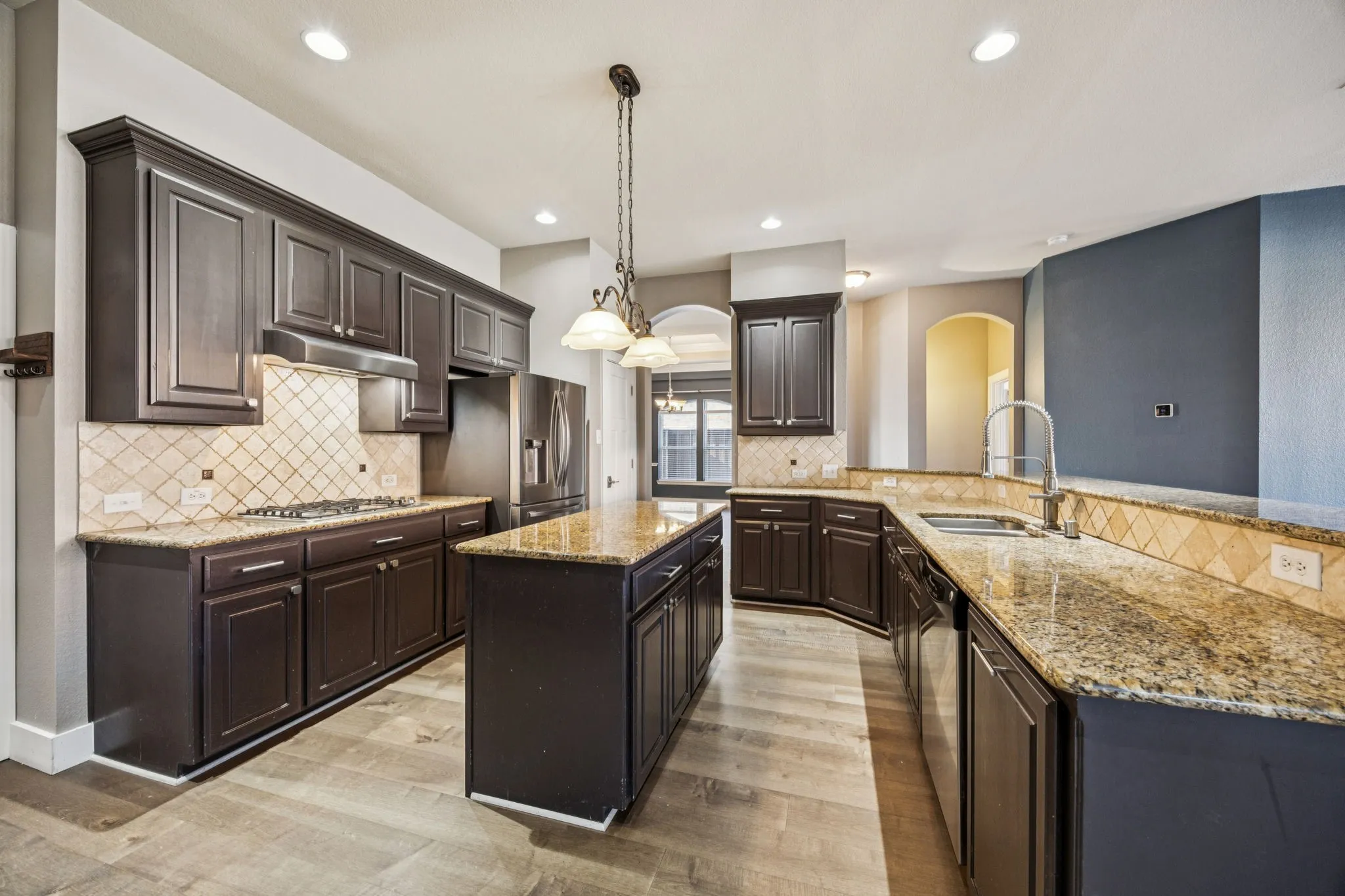 Single Family Residence For Rent in Collin County , 1211 Windgate Way, Allen, Texas 75002, 3 Bedroom, 3 Bathroom, 2 Garage spaces, 2,540 Sqft, built in 2010, mls#21409427, Real Estate Agent in Allen, Homes For Rent in Collin county, Homes For Rent in Allen, Realtor in Allen Texas, Real Estate Brokerage Independent Realty Texas, Luminita Cordes Realtor
