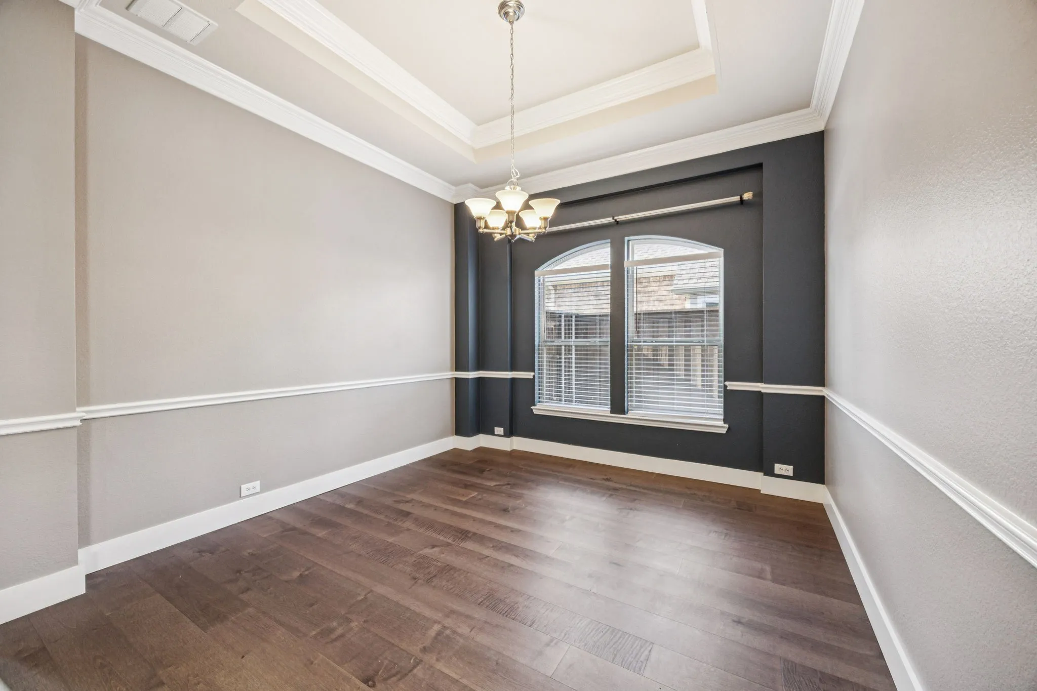 Single Family Residence For Rent in Collin County , 1211 Windgate Way, Allen, Texas 75002, 3 Bedroom, 3 Bathroom, 2 Garage spaces, 2,540 Sqft, built in 2010, mls#21409427, Real Estate Agent in Allen, Homes For Rent in Collin county, Homes For Rent in Allen, Realtor in Allen Texas, Real Estate Brokerage Independent Realty Texas, Luminita Cordes Realtor
