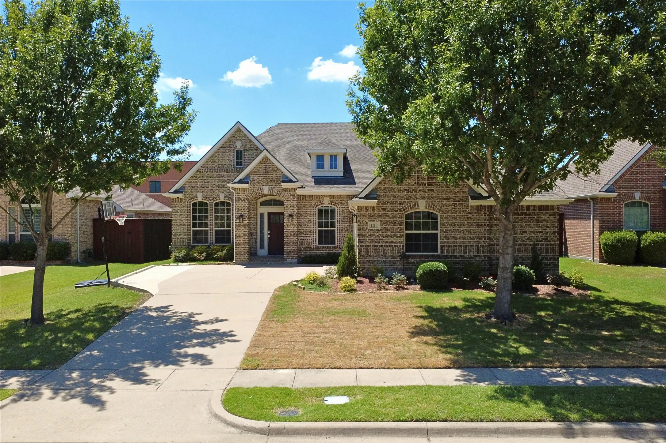 Single Family Residence For Rent in Collin County , 1211 Windgate Way, Allen, Texas 75002, 3 Bedroom, 3 Bathroom, 2 Garage spaces, 2,540 Sqft, built in 2010, mls#21409427, Real Estate Agent in Allen, Homes For Rent in Collin county, Homes For Rent in Allen, Realtor in Allen Texas, Real Estate Brokerage Independent Realty Texas, Luminita Cordes Realtor
