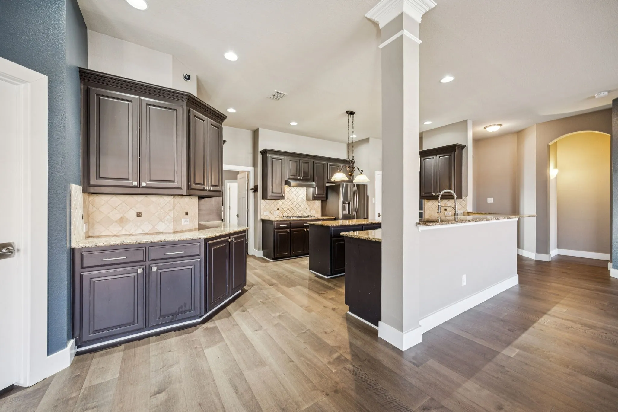 Single Family Residence For Rent in Collin County , 1211 Windgate Way, Allen, Texas 75002, 3 Bedroom, 3 Bathroom, 2 Garage spaces, 2,540 Sqft, built in 2010, mls#21409427, Real Estate Agent in Allen, Homes For Rent in Collin county, Homes For Rent in Allen, Realtor in Allen Texas, Real Estate Brokerage Independent Realty Texas, Luminita Cordes Realtor