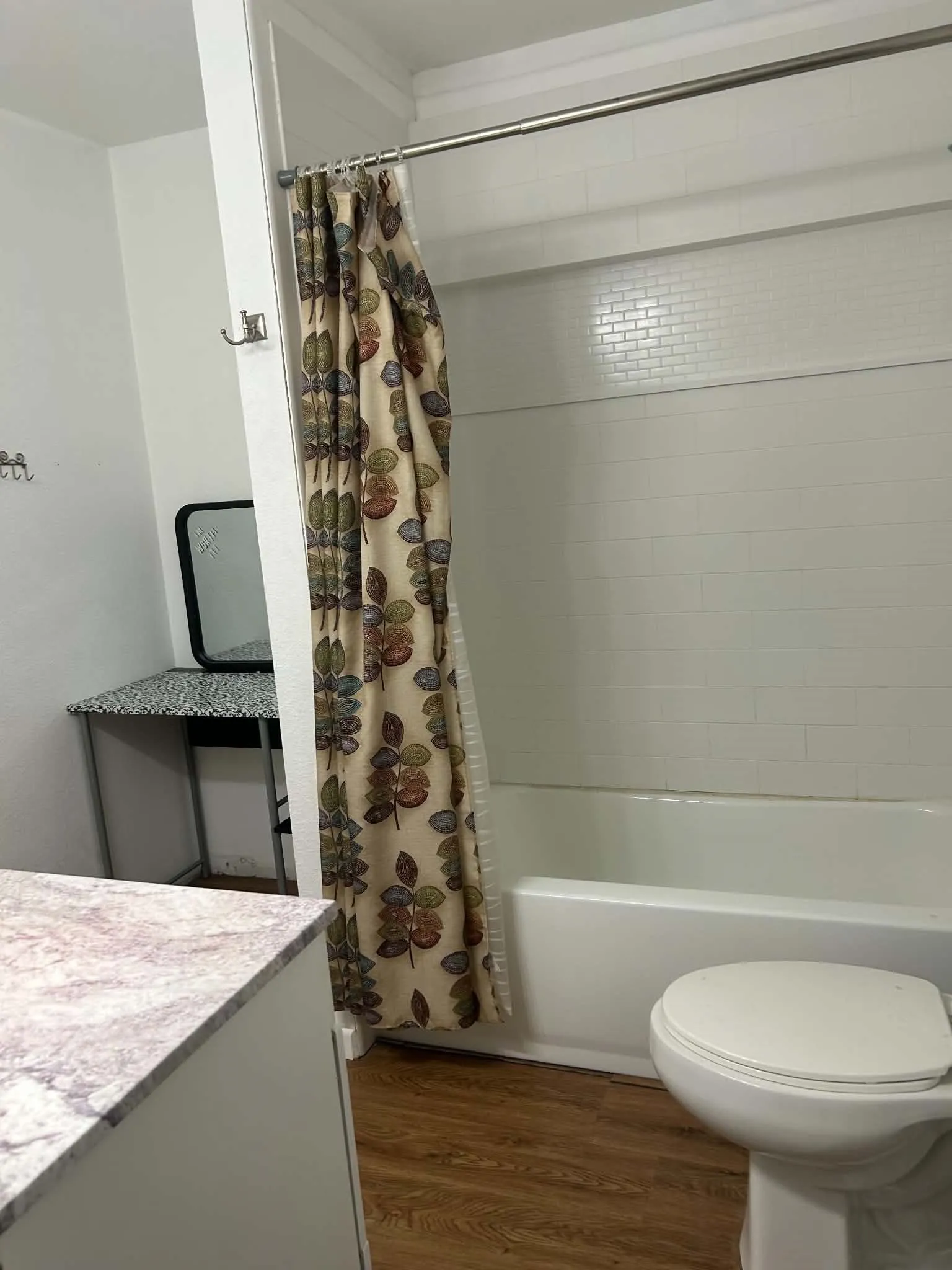 Single Family Residence For Sale in Limestone County , 471 W Navasota, Groesbeck, Texas 76642, 1 Bedroom, 1 Bathroom, Garage spaces, 884 Sqft, built in 1935, mls#21409825, Real Estate Agent in Groesbeck, Homes For Sale in Limestone county, Homes For Sale in Groesbeck, Realtor in Groesbeck Texas, Real Estate Brokerage Independent Realty Texas, Luminita Cordes Realtor