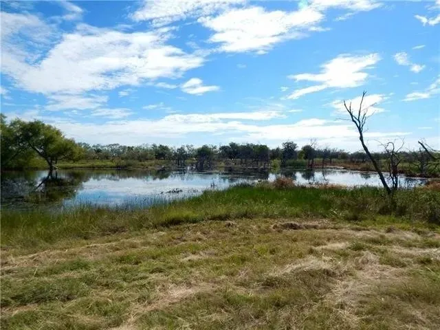 Single Family Residence For Sale in Jack County , 9672 FM 175, No City, Texas 76365, 3 Bedroom, 3 Bathroom, Garage spaces, 1,800 Sqft, built in 2017, mls#21409787, Real Estate Agent in No City, Homes For Sale in Jack county, Homes For Sale in No City, Realtor in No City Texas, Real Estate Brokerage Independent Realty Texas, Luminita Cordes Realtor