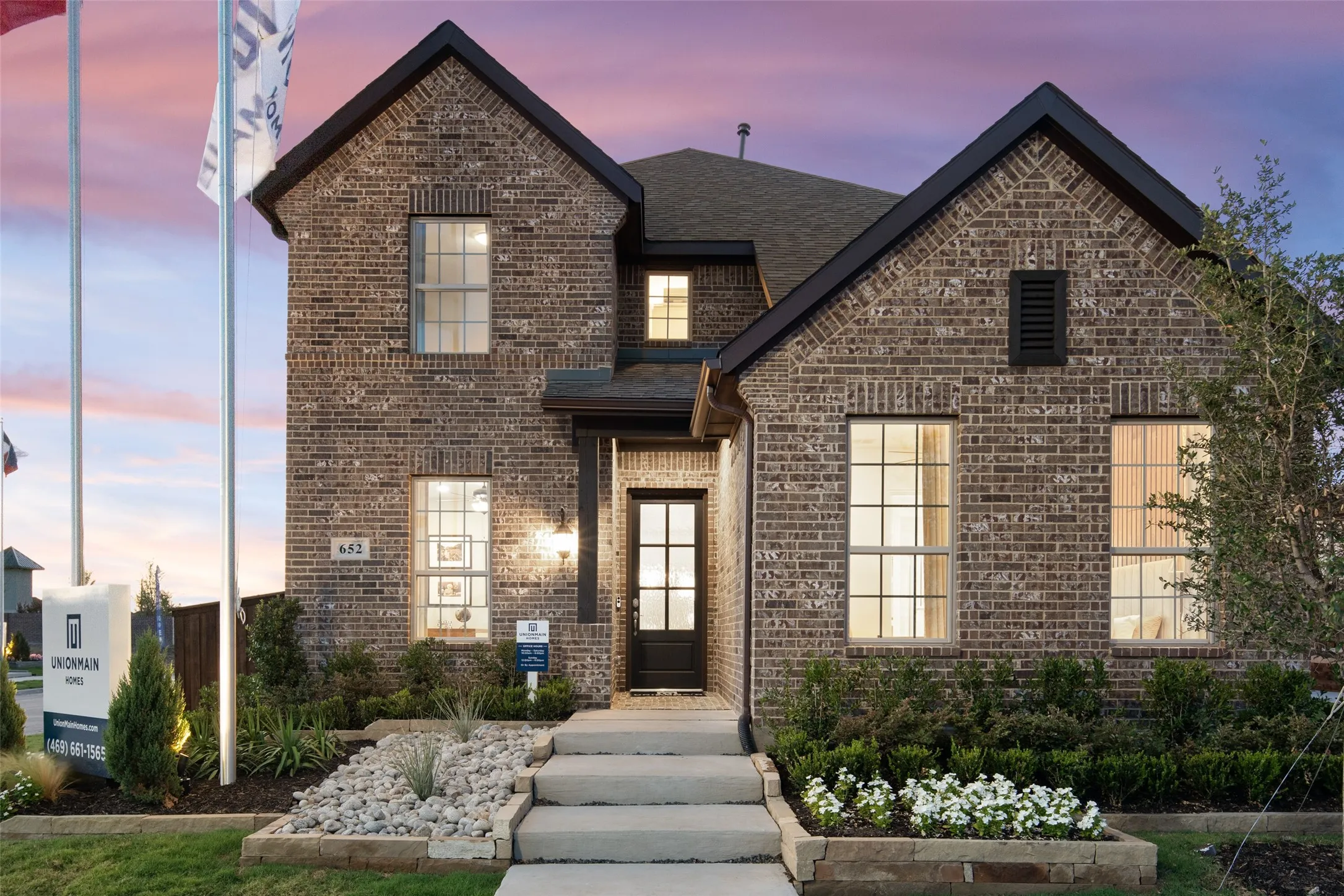 Single Family Residence For Sale