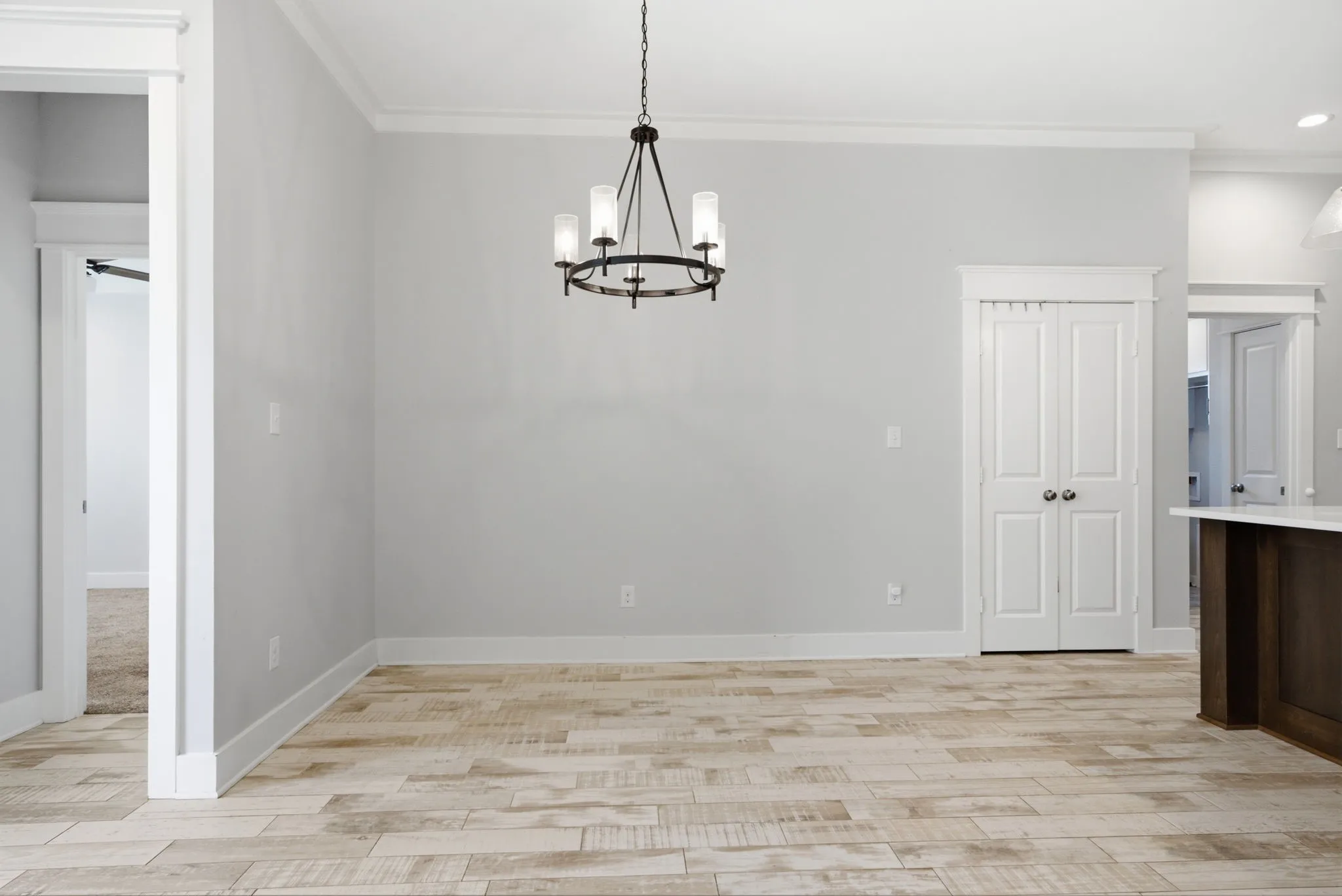 Single Family Residence For Sale in Smith County , 217 Smith Circle, Lindale, Texas 75771, 4 Bedroom, 2 Bathroom, 2 Garage spaces, 1,635 Sqft, built in 2019, mls#21409843, Real Estate Agent in Lindale, Homes For Sale in Smith county, Homes For Sale in Lindale, Realtor in Lindale Texas, Real Estate Brokerage Independent Realty Texas, Luminita Cordes Realtor