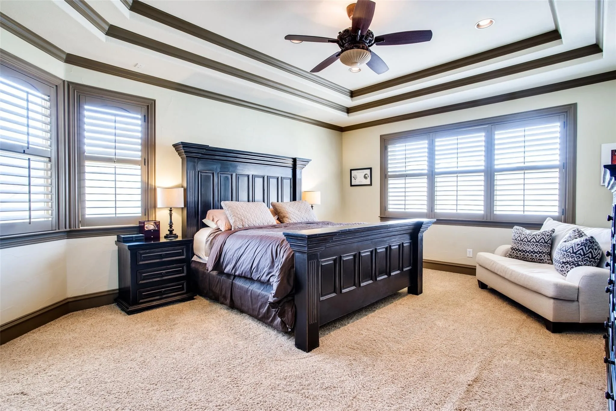 Single Family Residence For Rent in Dallas County , 5020 Mission Avenue, Dallas, Texas 75206, 3 Bedroom, 3 Bathroom, 2 Garage spaces, 2,677 Sqft, built in 2005, mls#21409794, Real Estate Agent in Dallas, Homes For Rent in Dallas county, Homes For Rent in Dallas, Realtor in Dallas Texas, Real Estate Brokerage Independent Realty Texas, Luminita Cordes Realtor