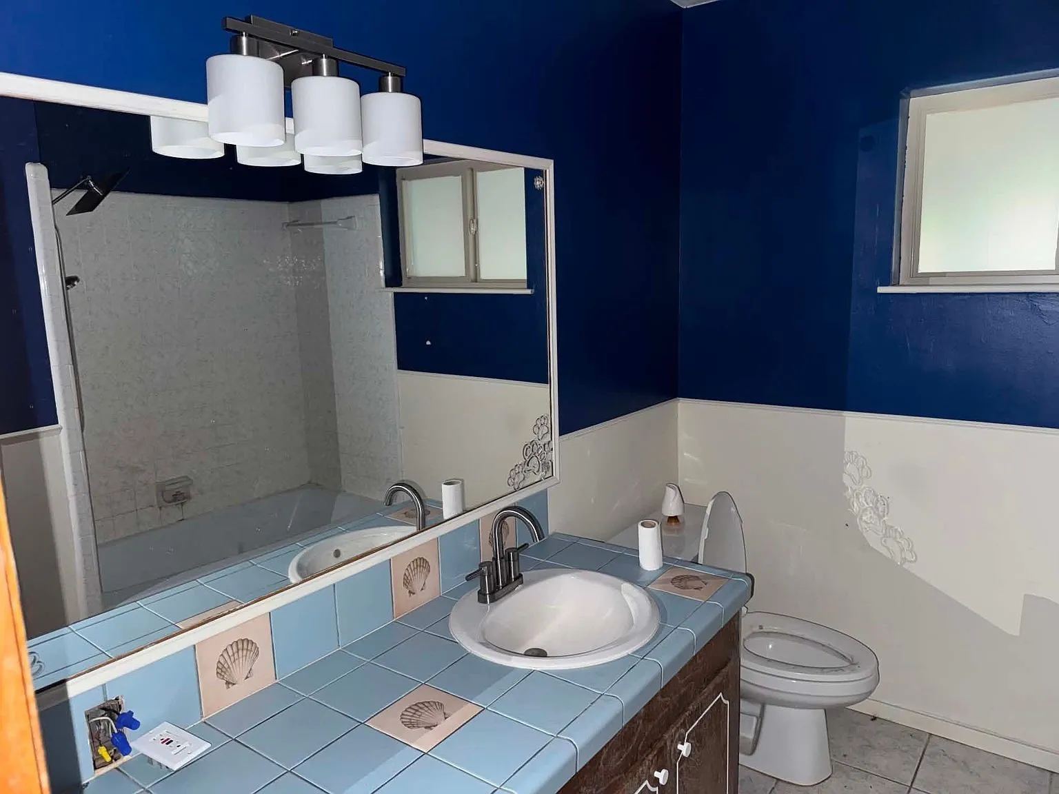 Single Family Residence For Sale in Brazoria County , 438 Southern Oaks Drive, Lake Jackson, Texas 77566, 3 Bedroom, 2 Bathroom, 2 Garage spaces, 1,893 Sqft, built in 1961, mls#21409849, Real Estate Agent in Lake Jackson, Homes For Sale in Brazoria county, Homes For Sale in Lake Jackson, Realtor in Lake Jackson Texas, Real Estate Brokerage Independent Realty Texas, Luminita Cordes Realtor