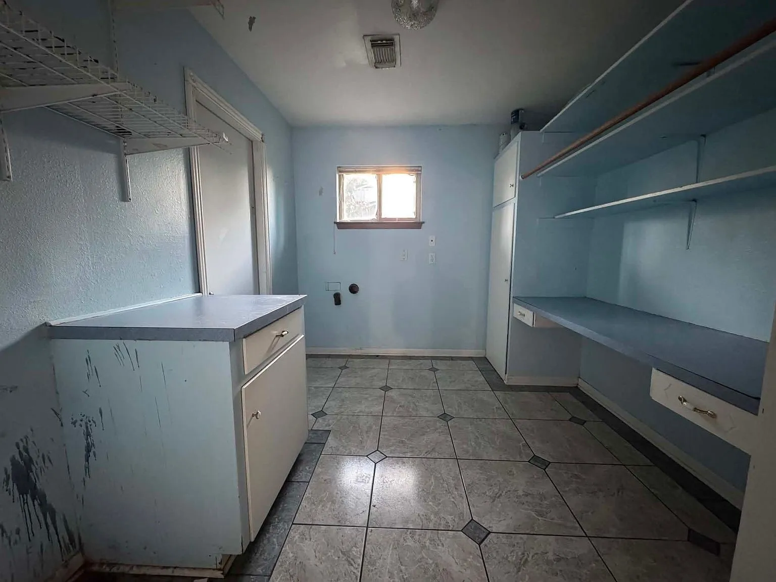 Single Family Residence For Sale in Brazoria County , 438 Southern Oaks Drive, Lake Jackson, Texas 77566, 3 Bedroom, 2 Bathroom, 2 Garage spaces, 1,893 Sqft, built in 1961, mls#21409849, Real Estate Agent in Lake Jackson, Homes For Sale in Brazoria county, Homes For Sale in Lake Jackson, Realtor in Lake Jackson Texas, Real Estate Brokerage Independent Realty Texas, Luminita Cordes Realtor